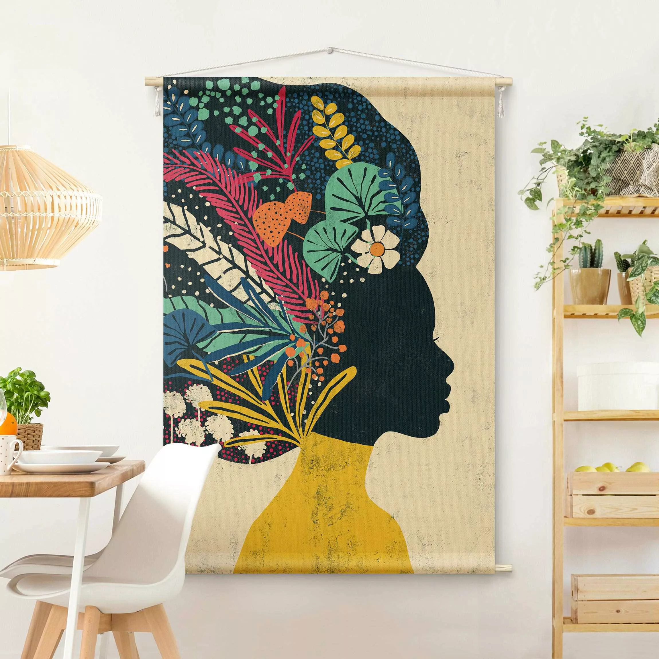 Wandteppich Frau mit Blumenafro günstig online kaufen