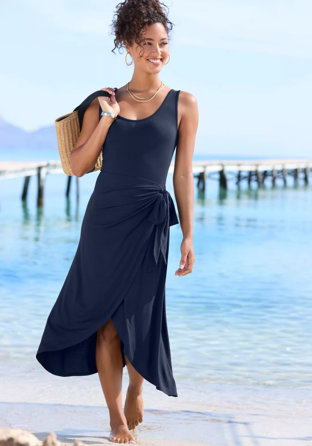 LASCANA Strandkleid, mit Rock in Wickeloptik, Midikleid aus Jersey, Sommerk günstig online kaufen