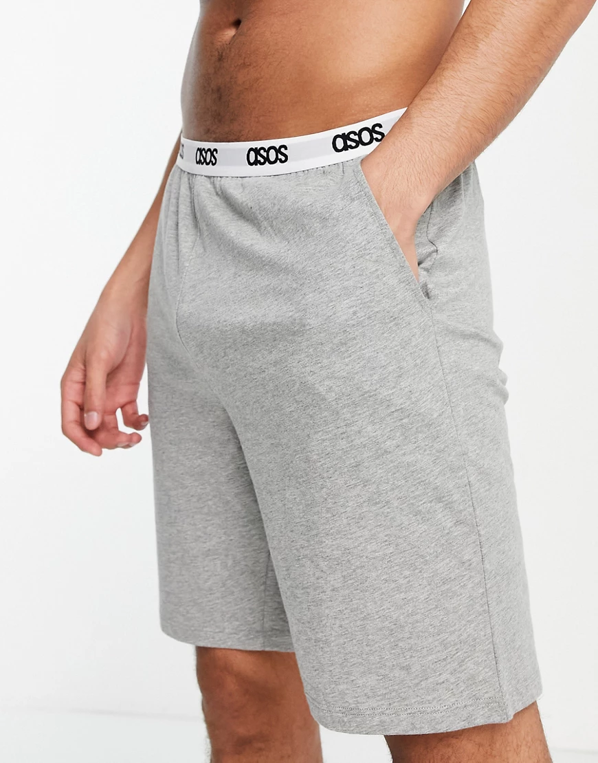ASOS DESIGN – Freizeit-Pyjama-Shorts in Kalkgrau mit Logobund günstig online kaufen