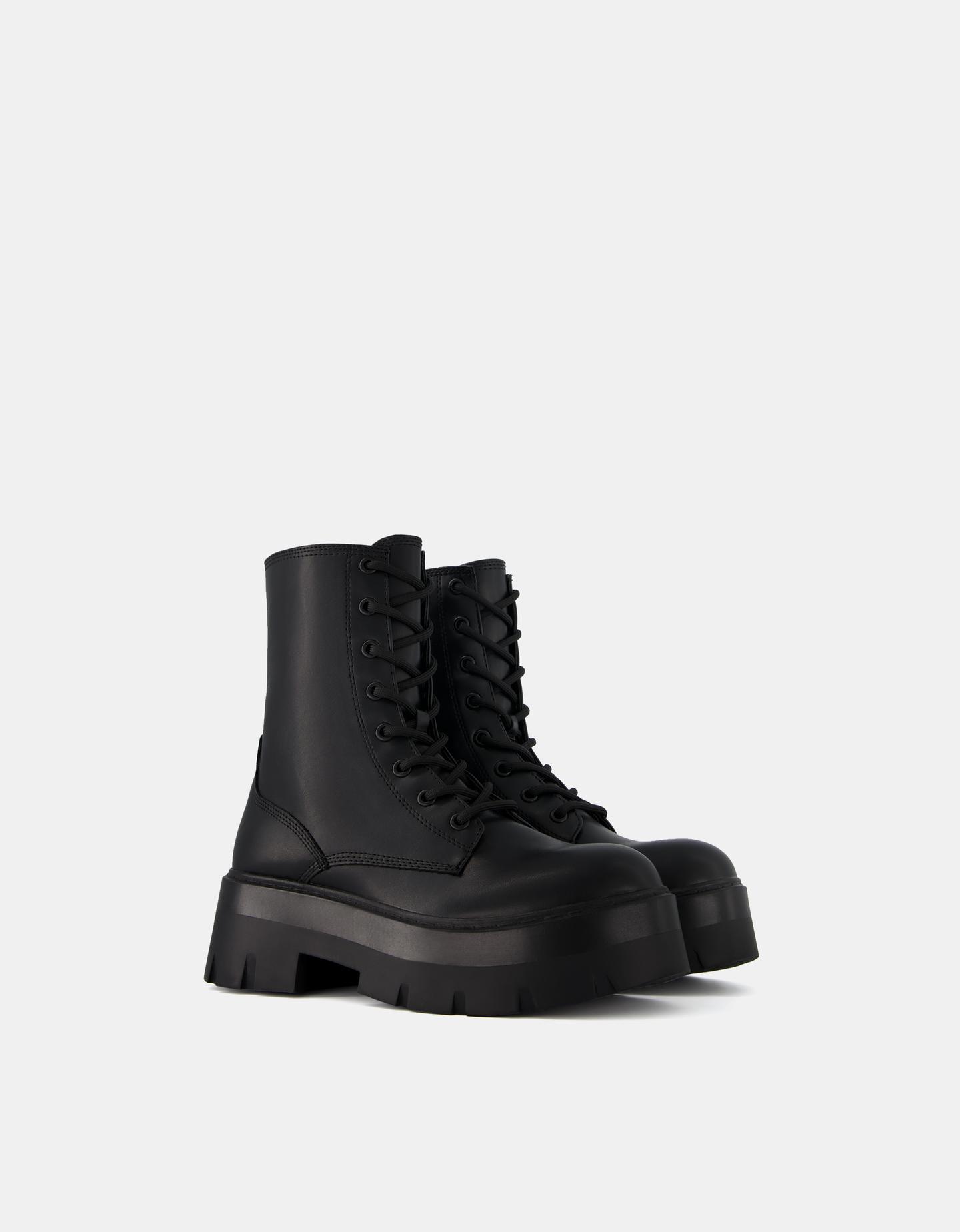 Bershka Schnürstiefeletten Mit Profilsohle Damen 41 Schwarz günstig online kaufen