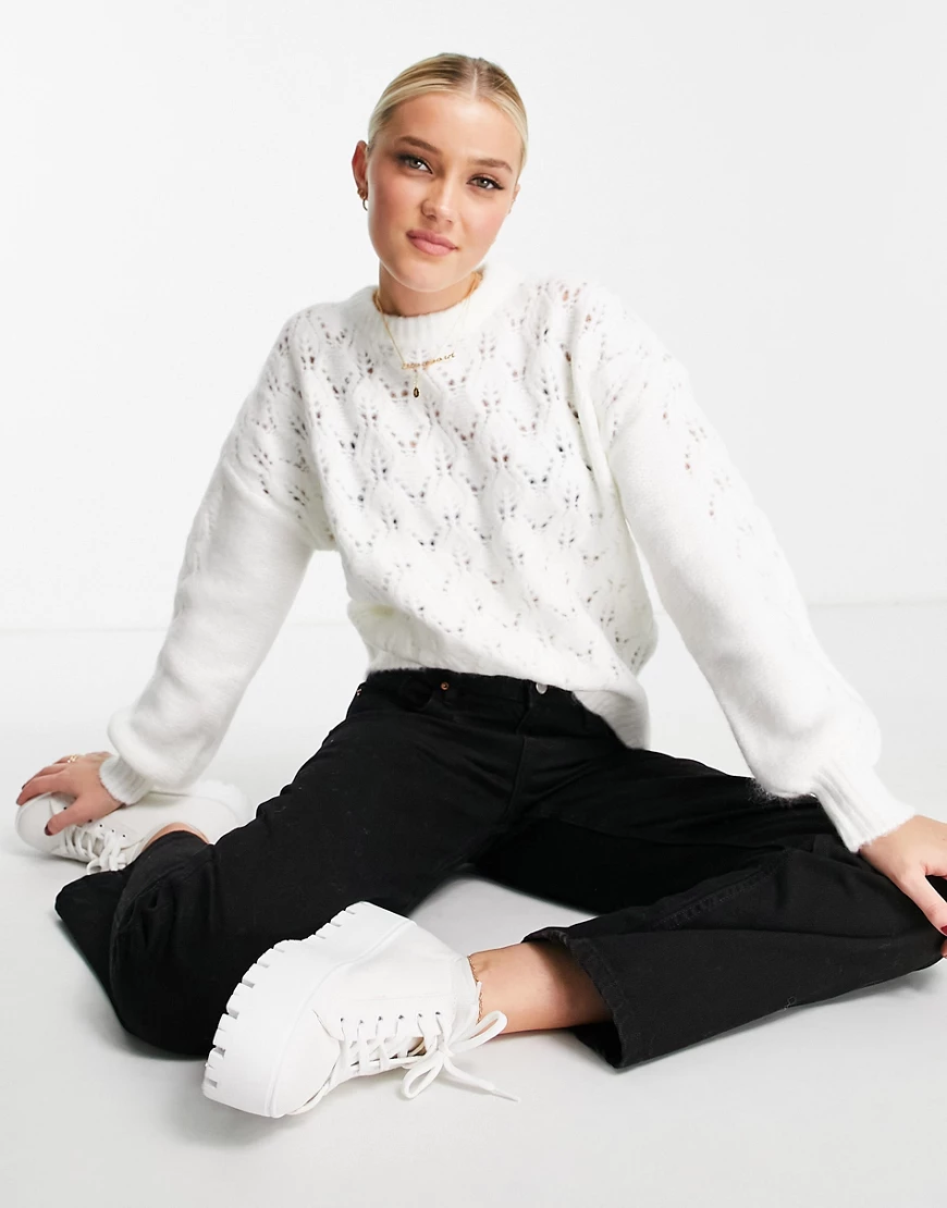 Pimkie – Weicher Pullover in Creme mit Zopfmuster-Neutral günstig online kaufen