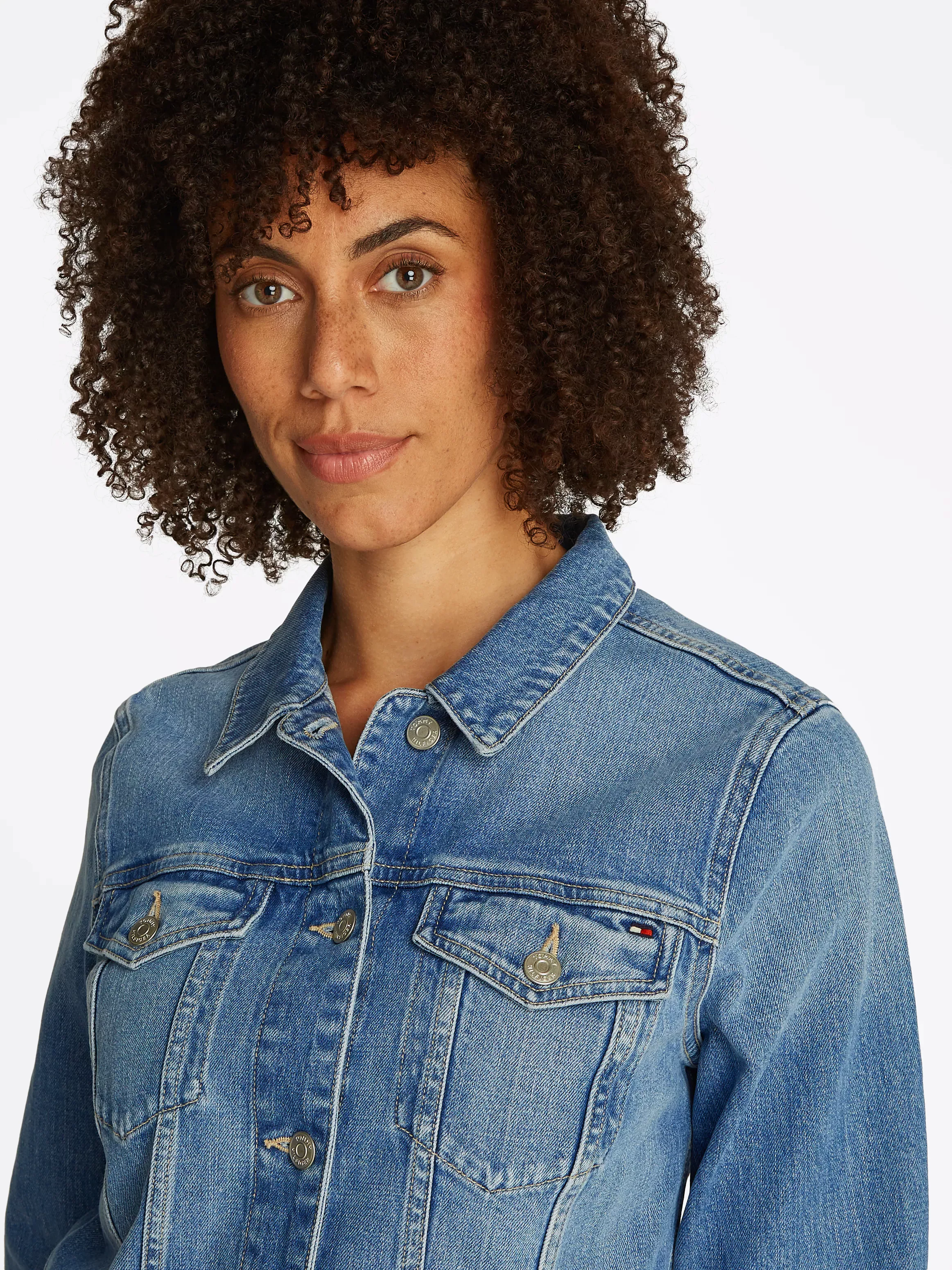 Tommy Hilfiger Jeansjacke "DNM SLIM JACKET UMA", in blauer Waschung günstig online kaufen