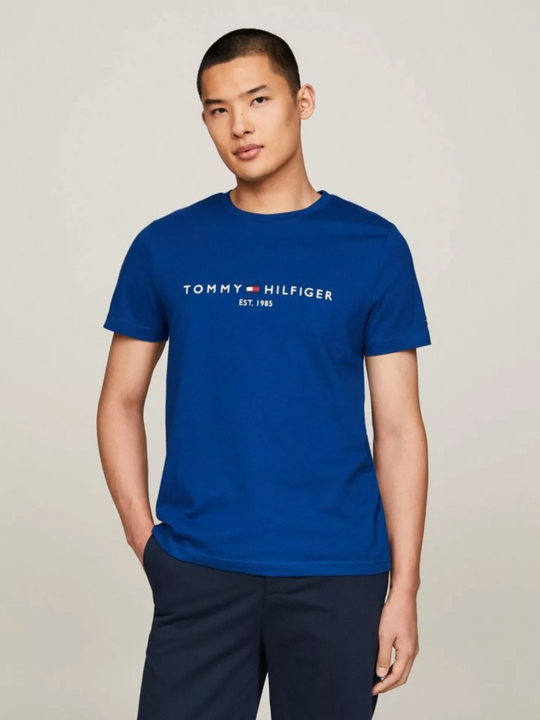 Tommy Hilfiger T-Shirt TOMMY LOGO TEE aus reiner, nachhaltiger Baumwolle günstig online kaufen