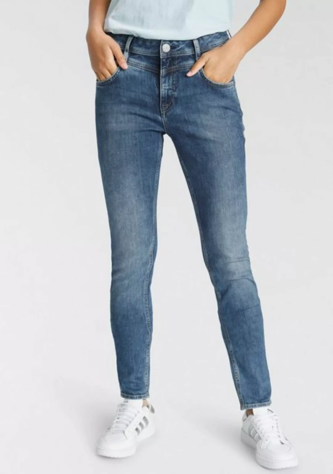 Herrlicher Slim-fit-Jeans PEPPY SLIM RECYCLED DENIM Normal Waist Recycled P günstig online kaufen