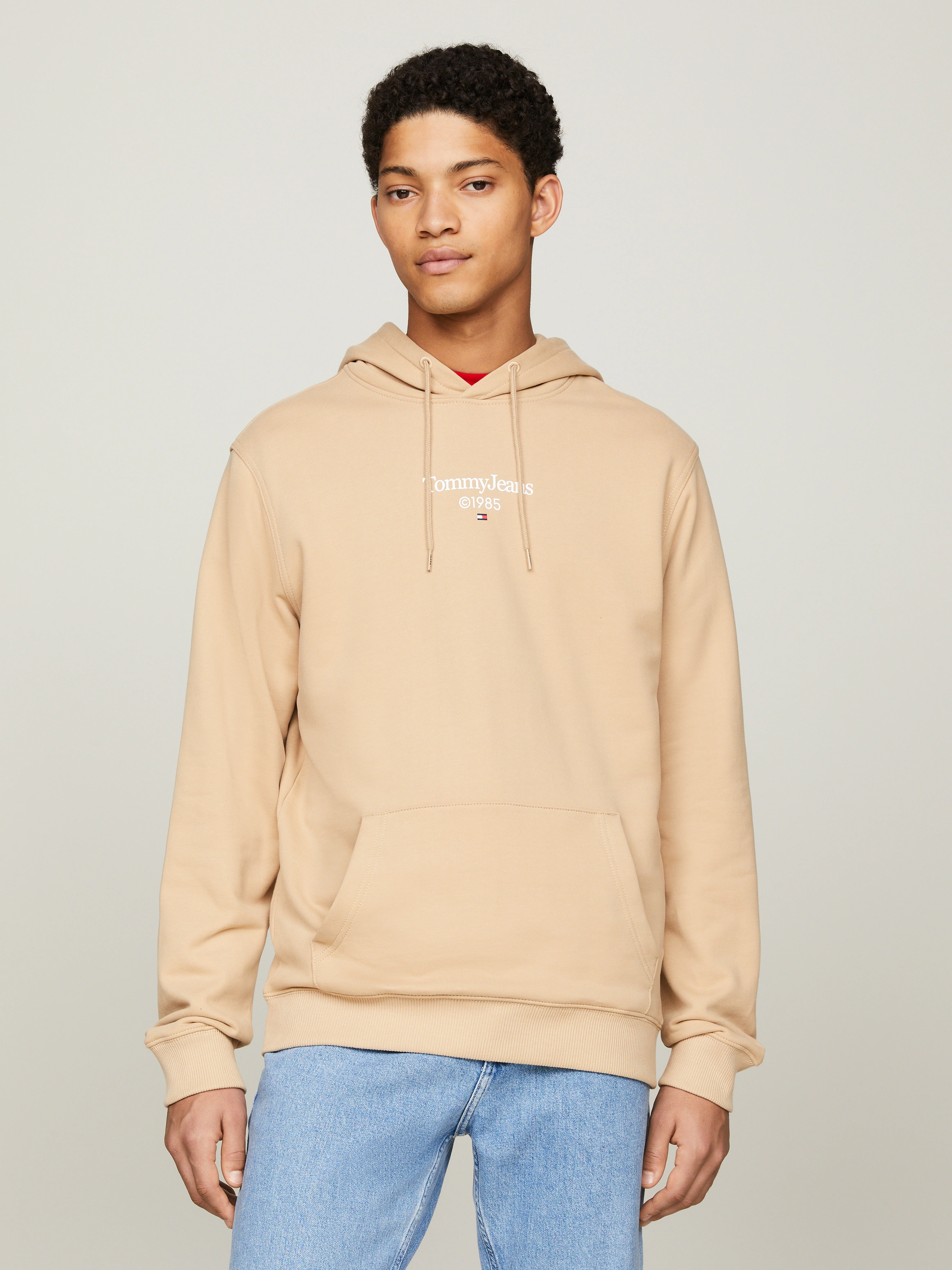 Tommy Jeans Hoodie "TJM REG ENTRY", mit kontrastfarbenen Rückenprint günstig online kaufen