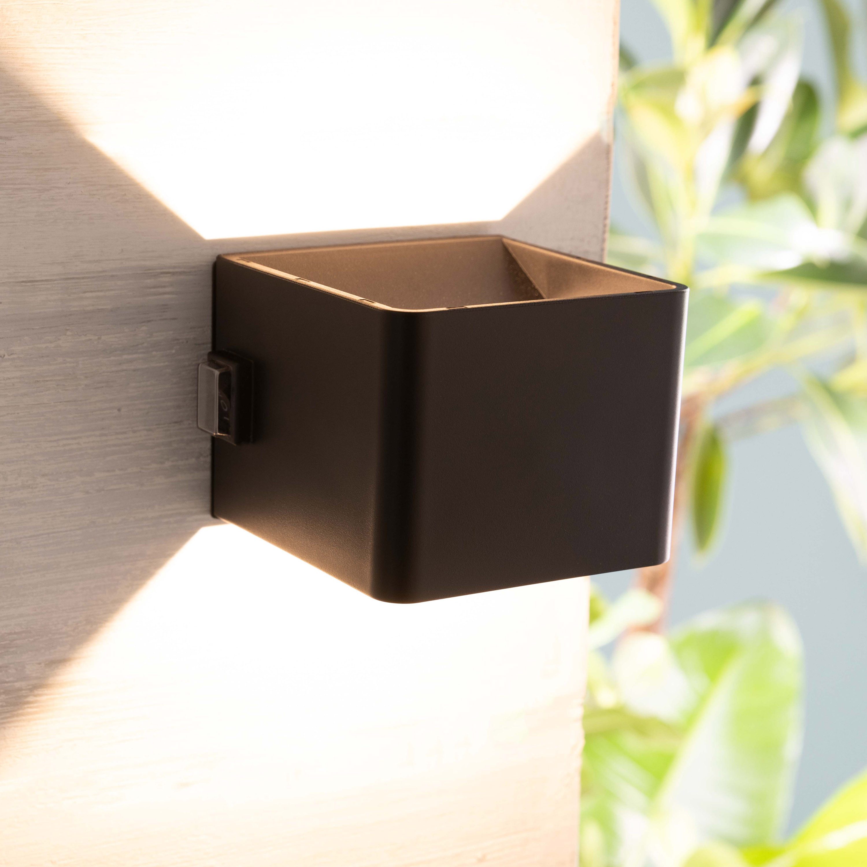Brilliant Außen-Wandleuchte Iseo - portable Akkuleuchte günstig online kaufen