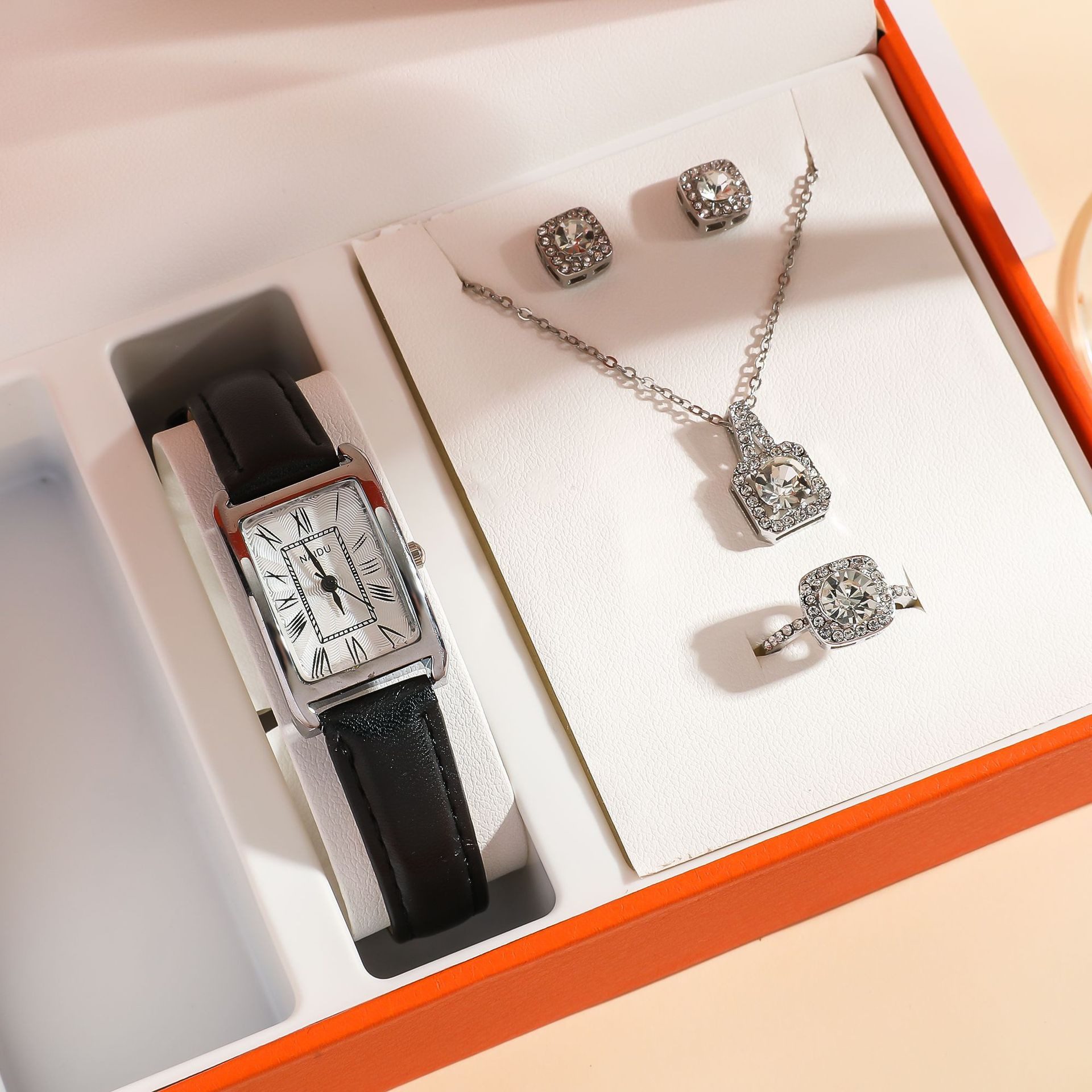 ibettertec Schmuckset 5pcs Geschenk Damen Armbanduhr günstig online kaufen