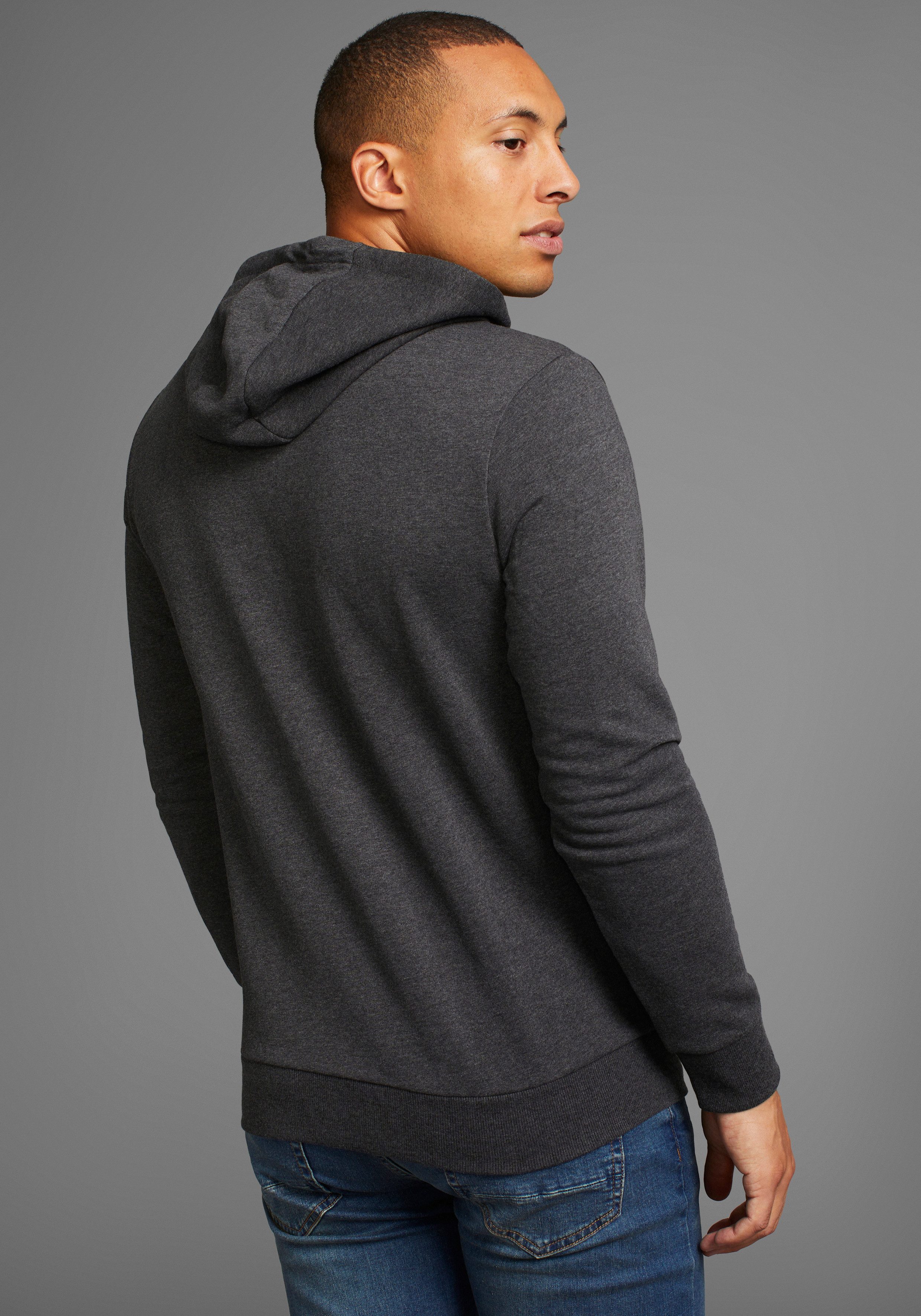 Bruno Banani Kapuzensweatshirt mit modernem Print günstig online kaufen