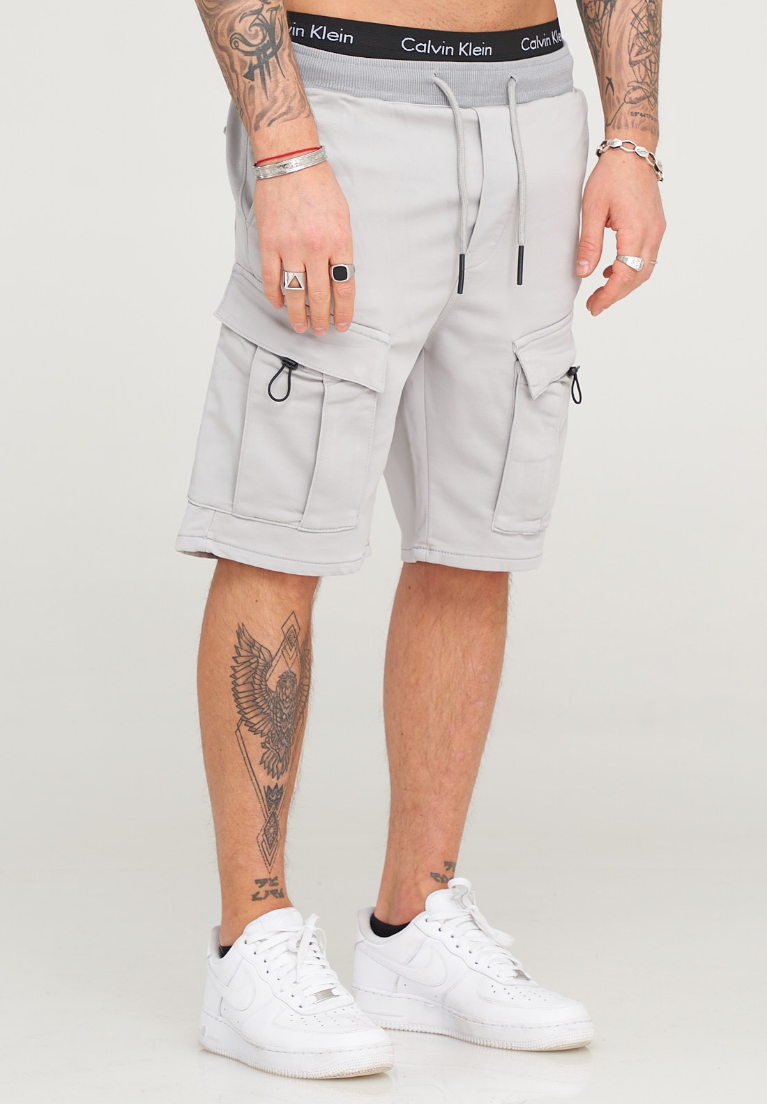 behype Shorts "ISMAEL", mit praktischen Cargotaschen günstig online kaufen