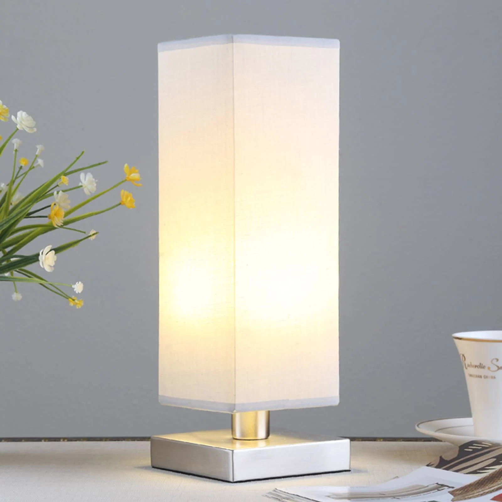 Julina - Textil-Nachttischlampe in hellem Grau günstig online kaufen