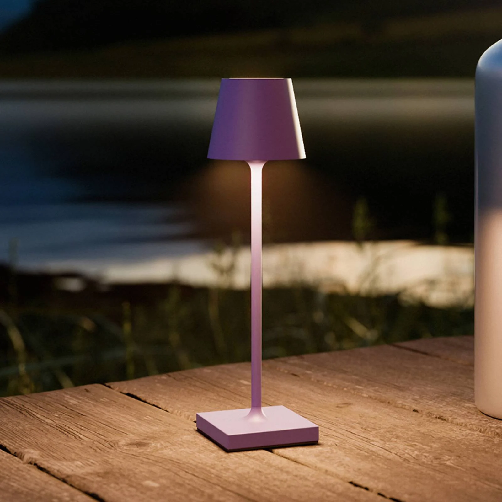 LED-Akkutischlampe Nuindie pocket, lila, IP54, dimmbar günstig online kaufen