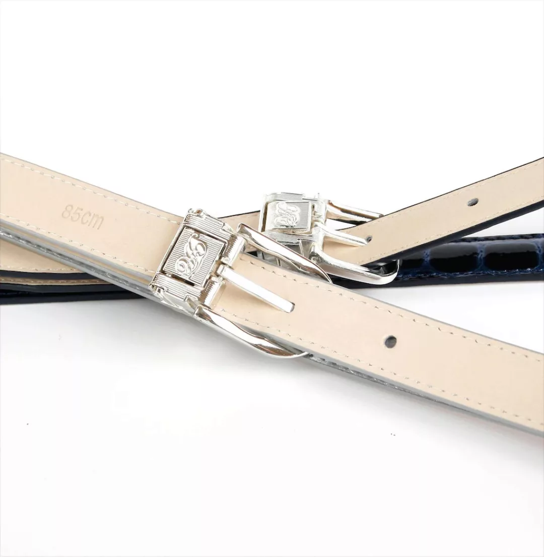 Anthoni Crown Ledergürtel, in schmaler Form, stabil gefertigt günstig online kaufen