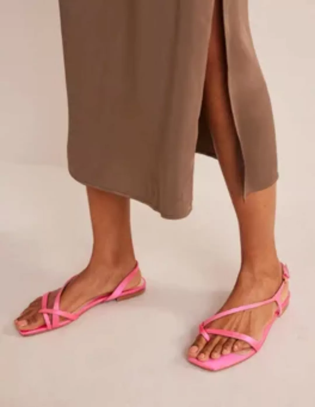 Flache Satin-Sandalen mit Zehenschlaufe Damen Boden, Festivalrosa, Satin günstig online kaufen