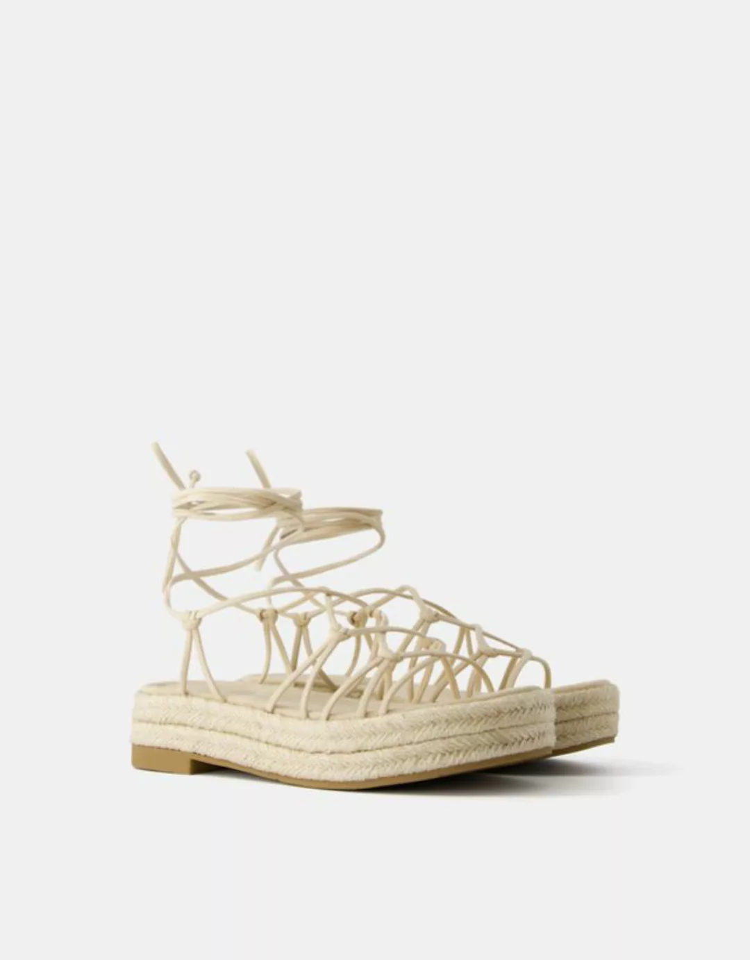 Bershka Flache Jute-Sandalen Mit Schnürung Bskteen 39 Sandfarbe günstig online kaufen