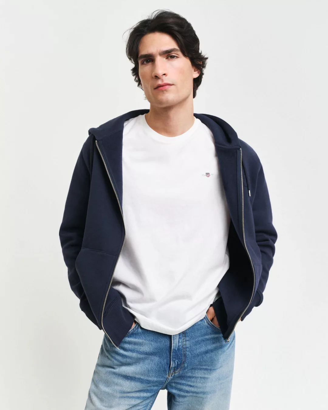 Gant Kapuzensweatjacke "EMBOSSED FULL-ZIP HOODIE", eine erhabene GANT-Grafi günstig online kaufen