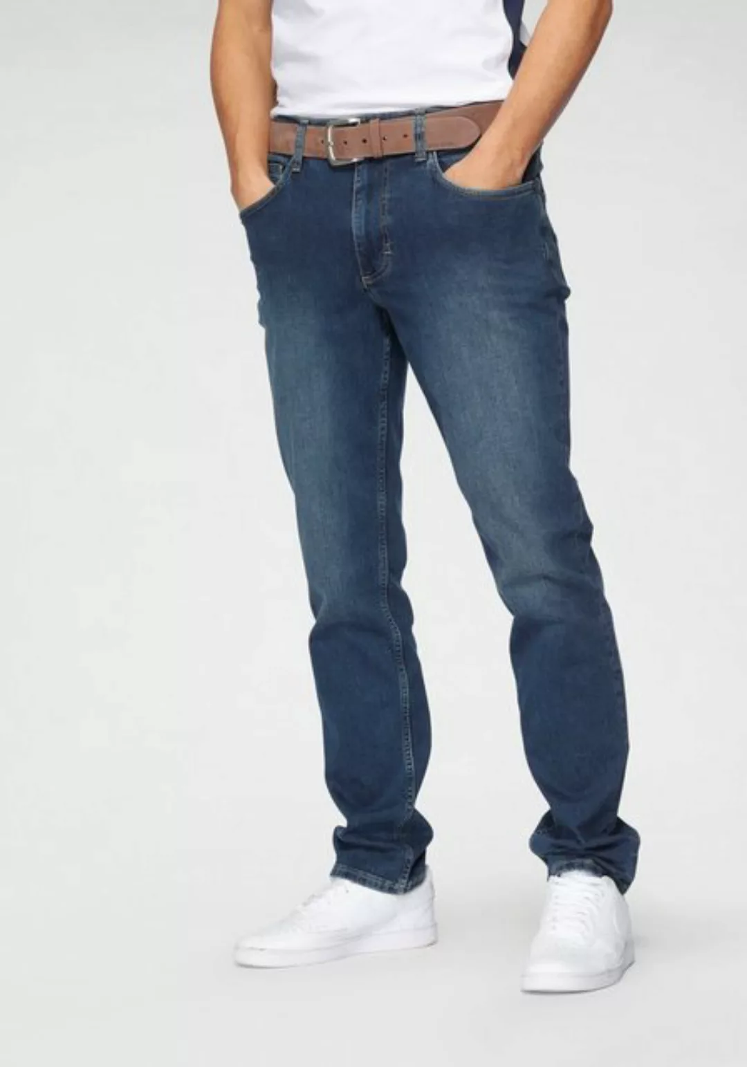 MUSTANG 5-Pocket-Jeans Style Washington Straight mit leichten Abriebeffekte günstig online kaufen