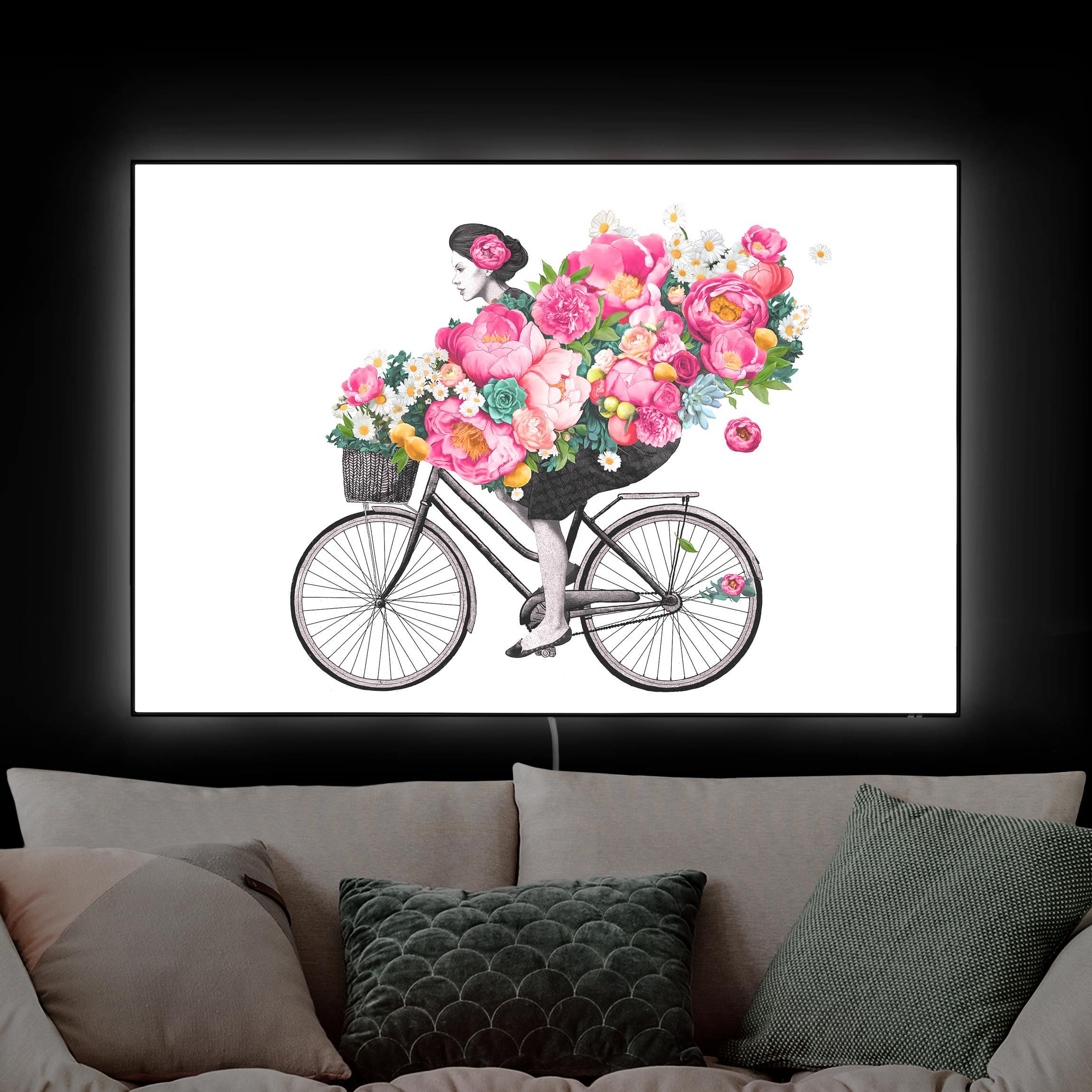 LED-Wechselbild Illustration Frau auf Fahrrad Collage bunte Blumen günstig online kaufen