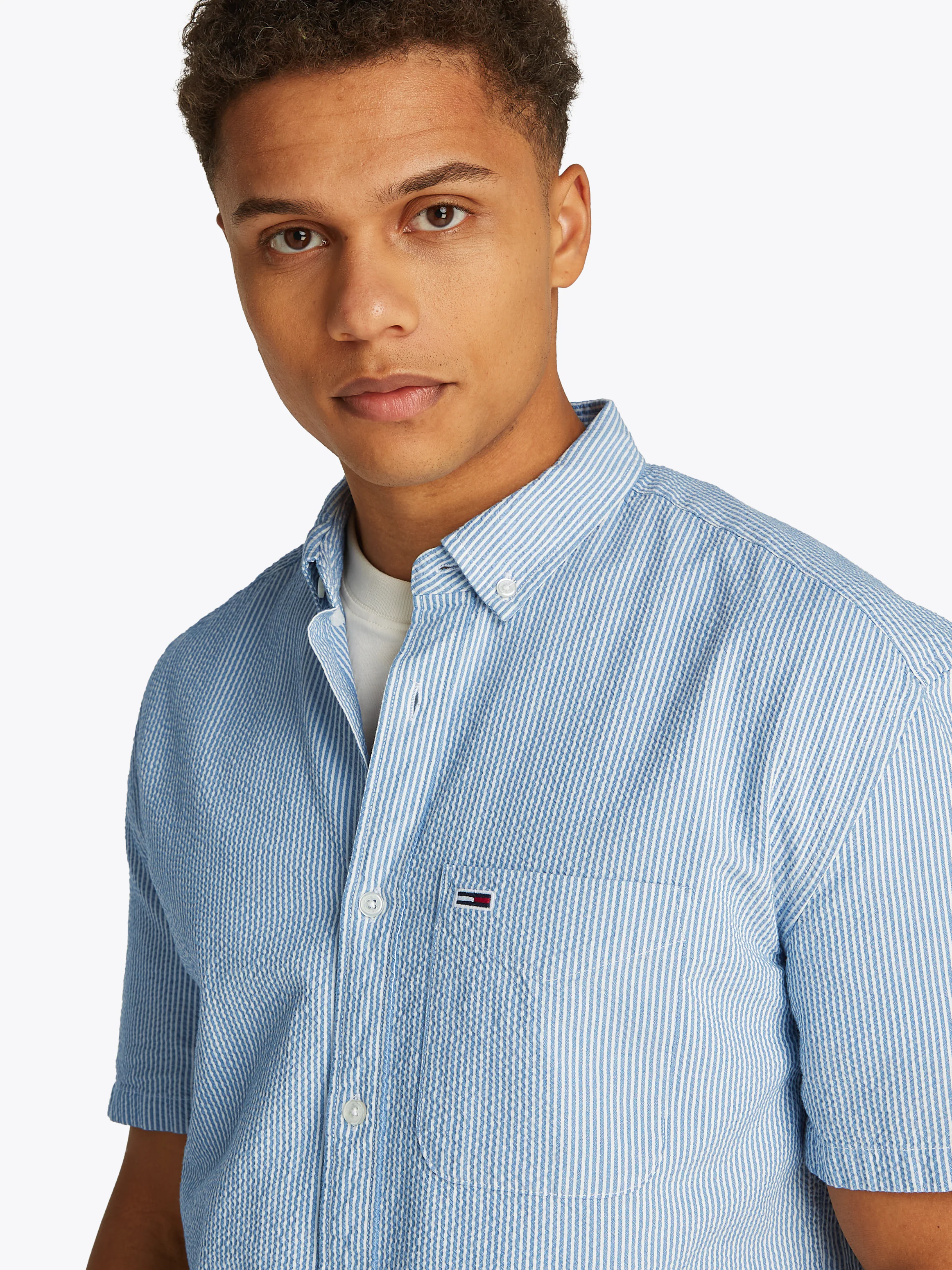 Tommy Jeans Kurzarmhemd "TJM REG SEERSUCKER STP SS SHIRT", fein gestreift günstig online kaufen