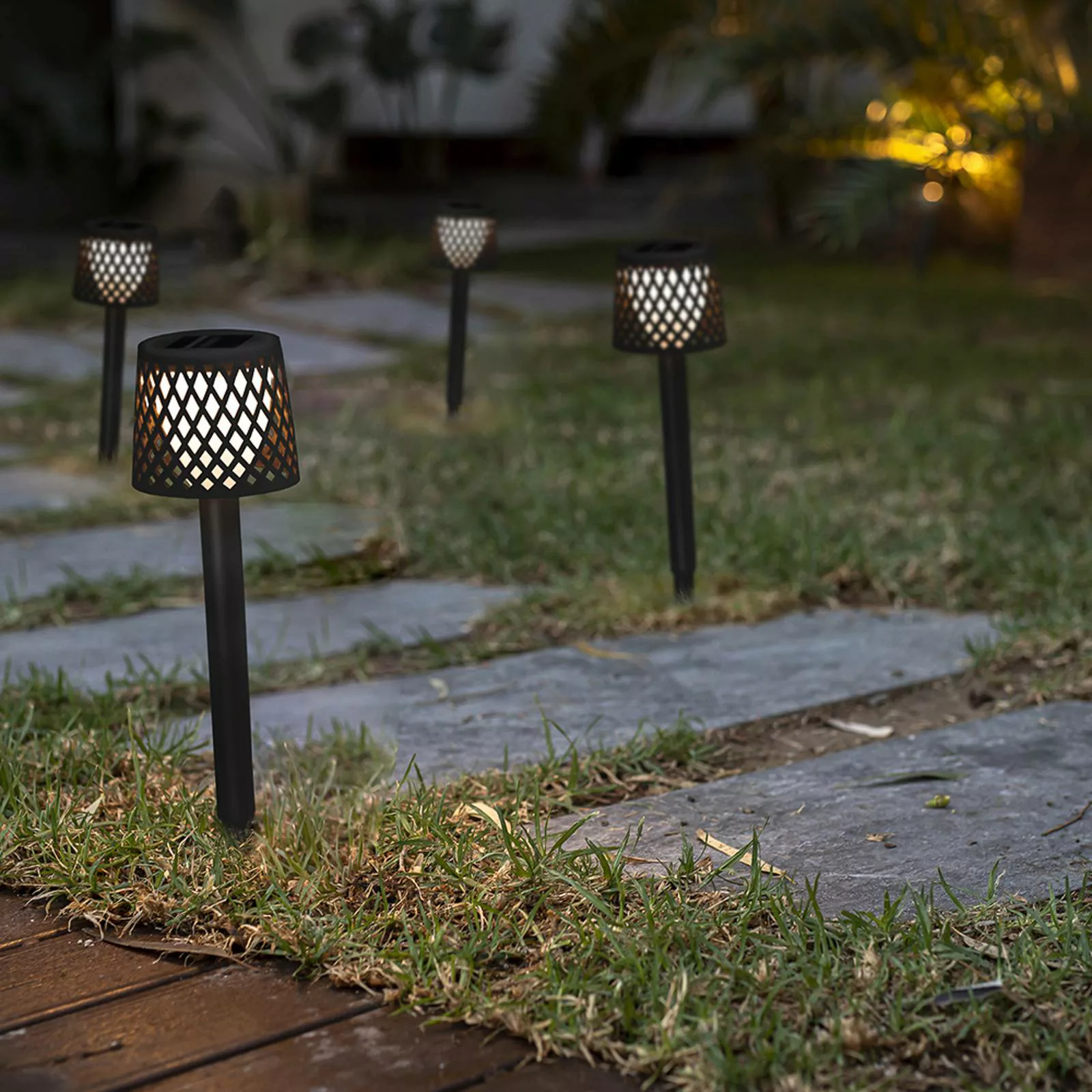 Newgarden Gretita LED-Solarleuchte, schwarz günstig online kaufen