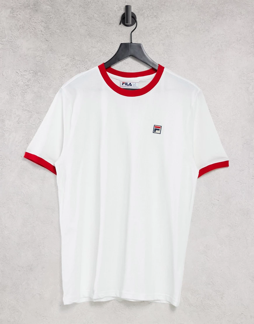 Fila – Marconi – T-Shirt mit Box-Logo und farblich abgesetzten Abschlüssen günstig online kaufen