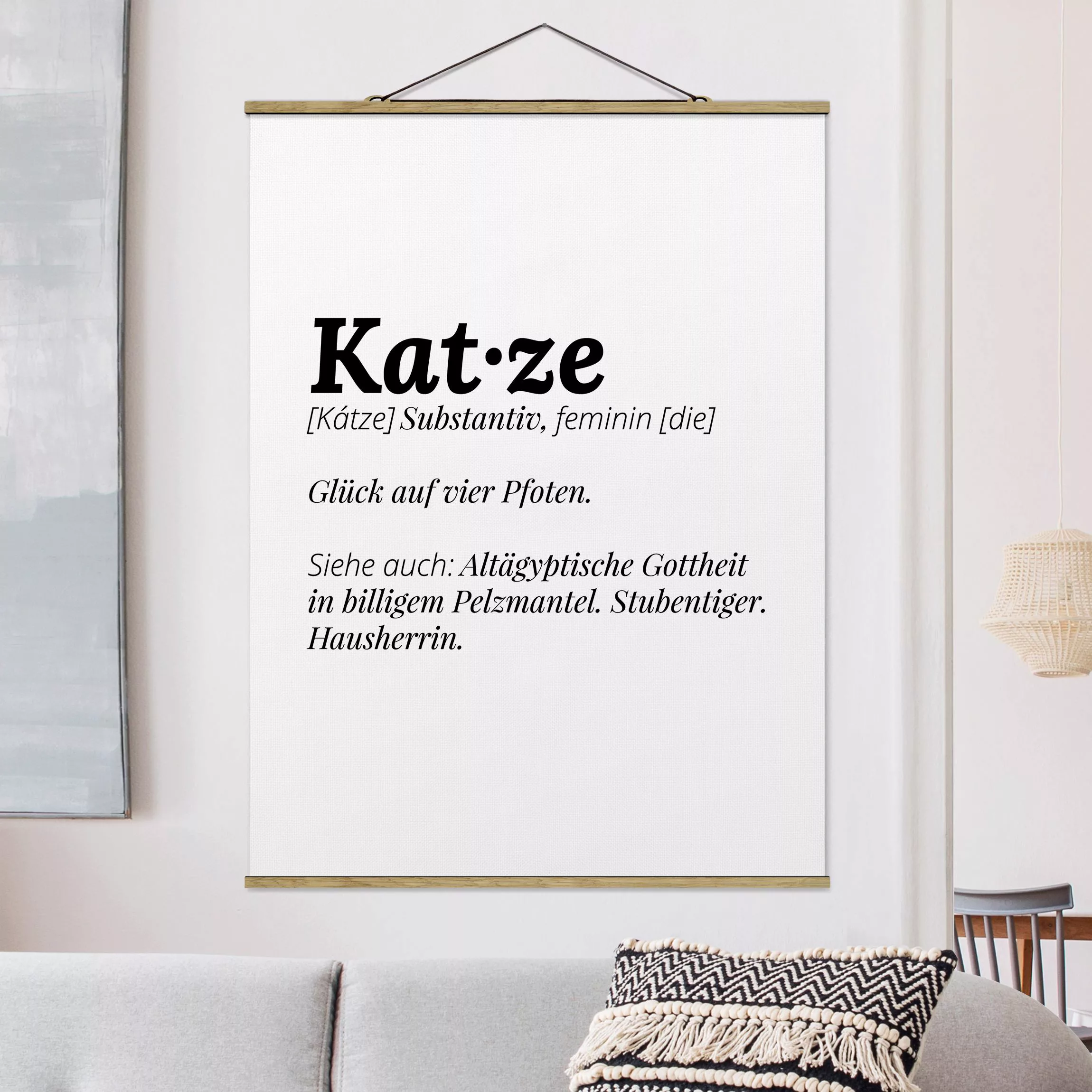Stoffbild Spruch mit Posterleisten - Hochformat Die Definition von Katze günstig online kaufen