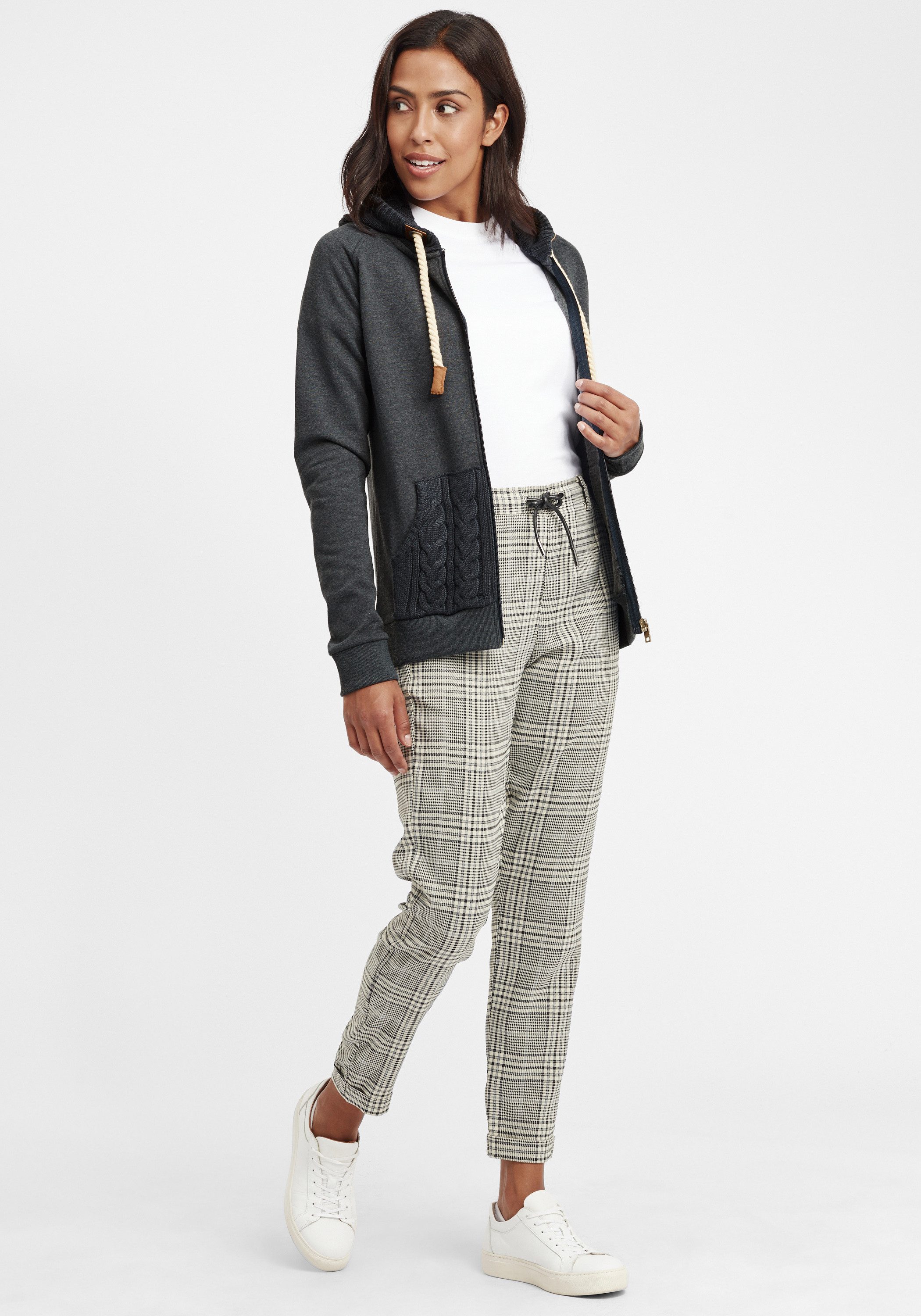 OXMO Kapuzensweatjacke OXMatilda Sweatshirtjacke mit Fleece-Innenseite günstig online kaufen