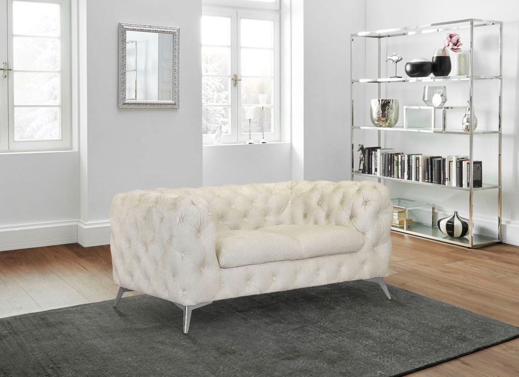 Leonique Chesterfield-Sofa "Glynis", aufwändige Knopfheftung, moderne Chest günstig online kaufen