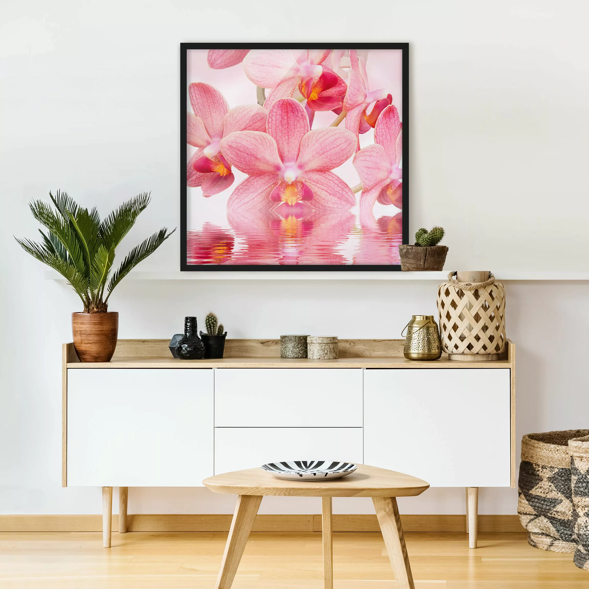 Bild mit Rahmen Blumen - Quadrat Rosa Orchideen auf Wasser günstig online kaufen
