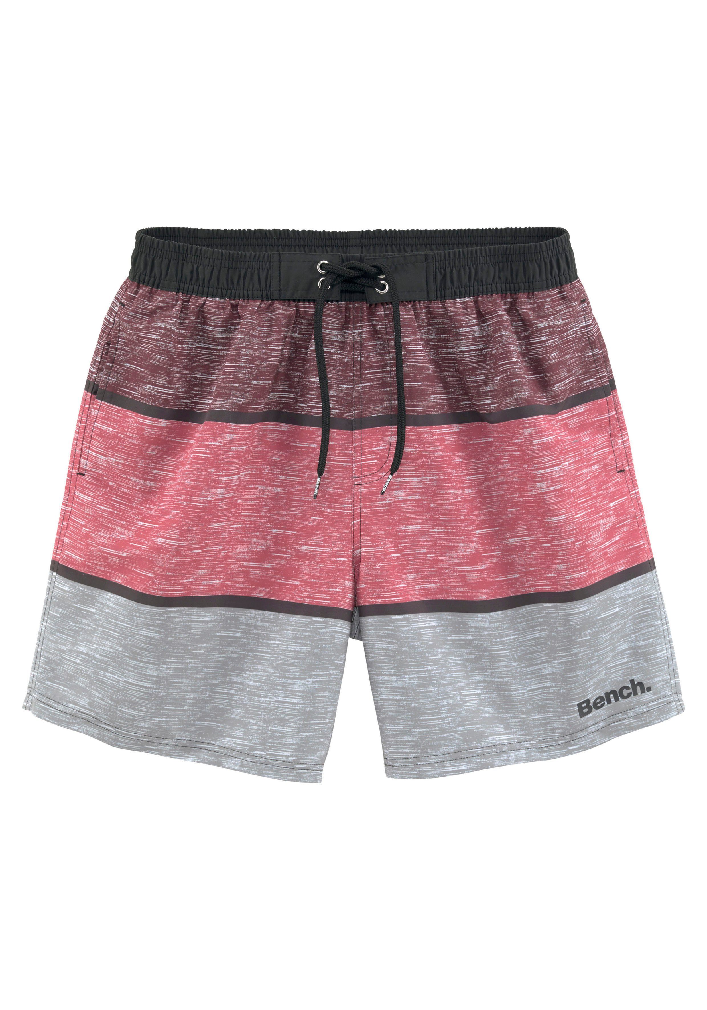 Bench. Badeshorts Mac im trendigen Blockstreifen-Look günstig online kaufen