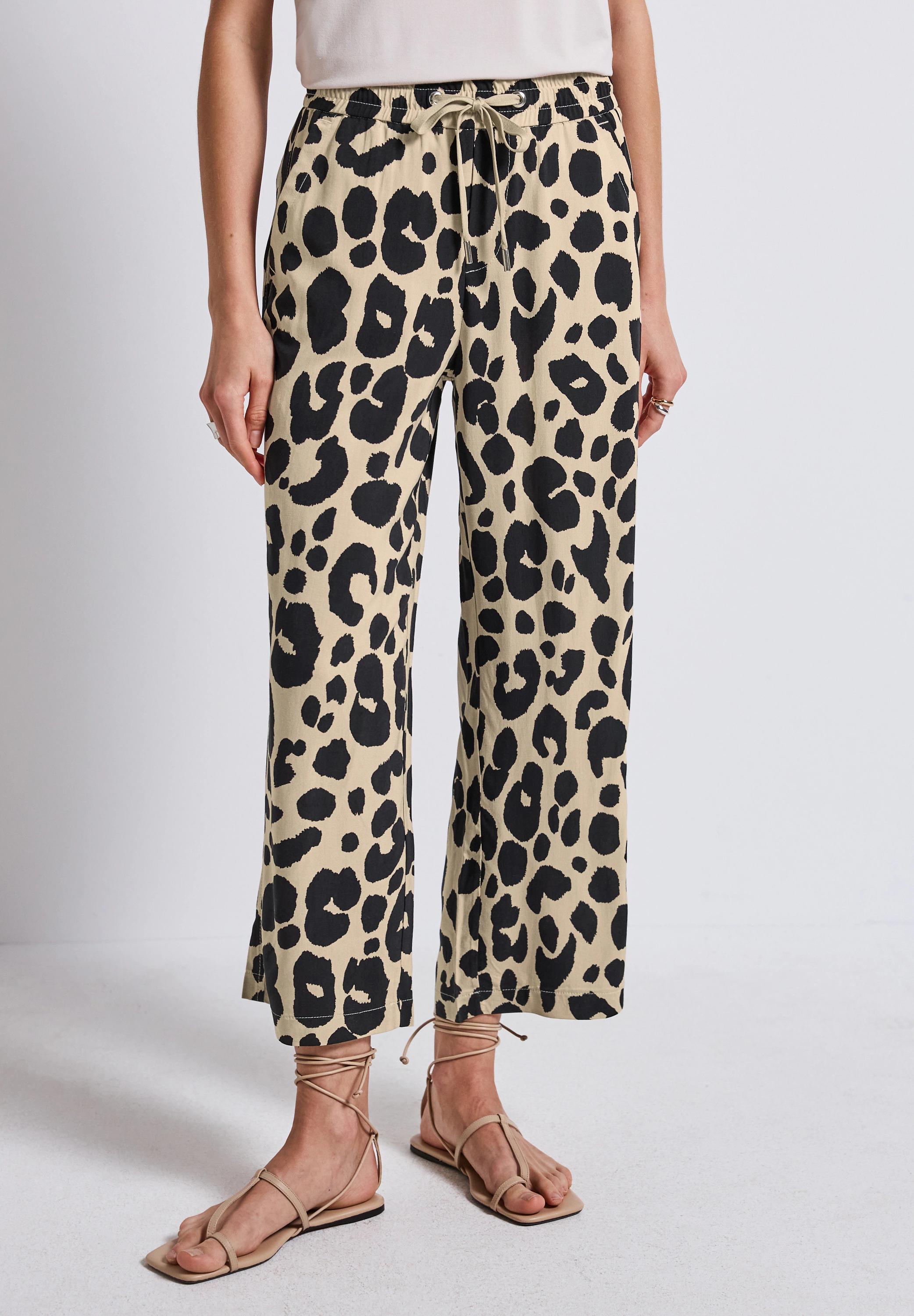STREET ONE Stoffhose, High Waist günstig online kaufen