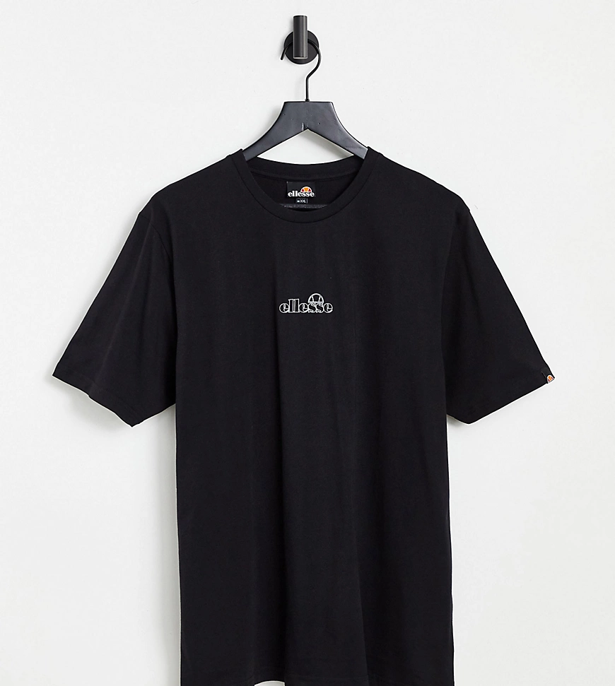 ellesse – T-Shirt in Schwarz mit kleinem, mittigem Logo vorn und Logoprint günstig online kaufen
