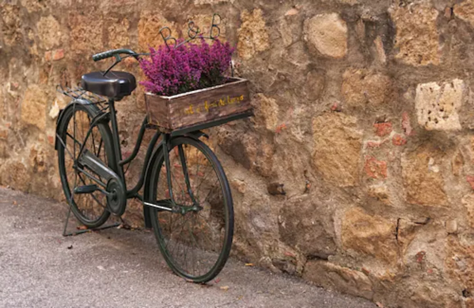 Papermoon Fototapete »ALTSTADT-VINTAGE FAHRRAD XXL« günstig online kaufen