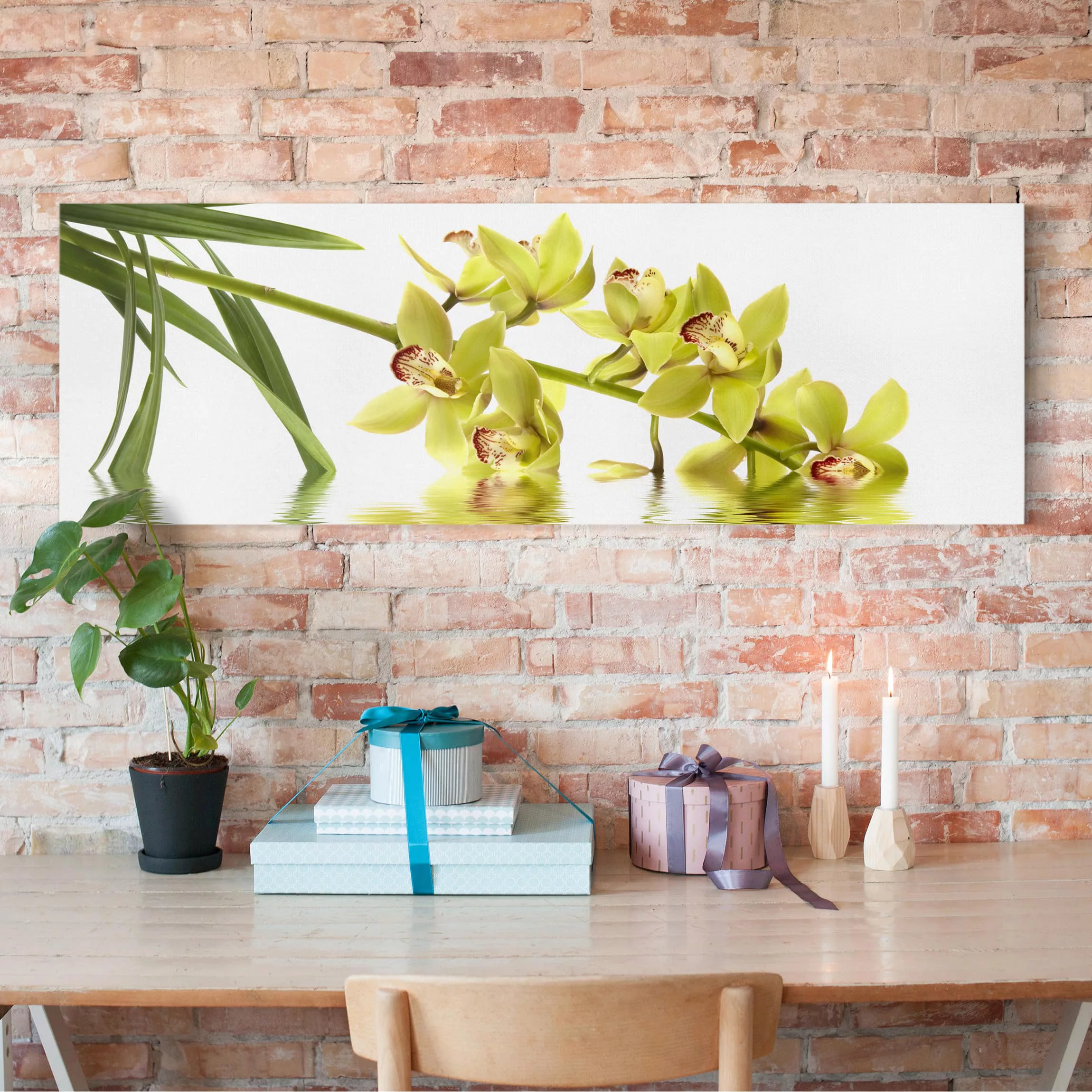 Leinwandbild Blumen - Panorama Elegant Orchid Waters günstig online kaufen