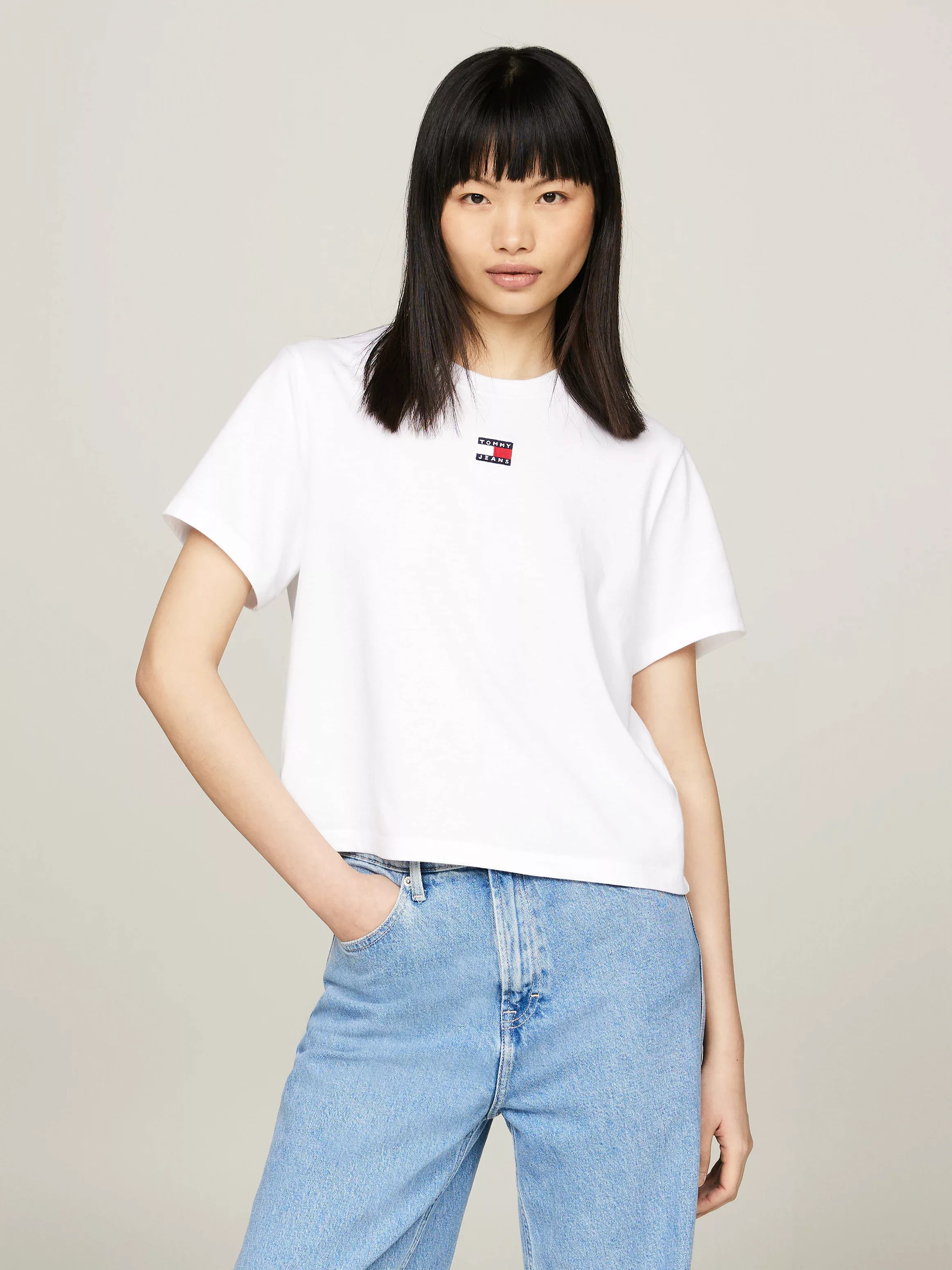 Tommy Jeans T-Shirt TJW BXY BADGE TEE EXT mit großer Tommy Jeans Logo-Badge günstig online kaufen