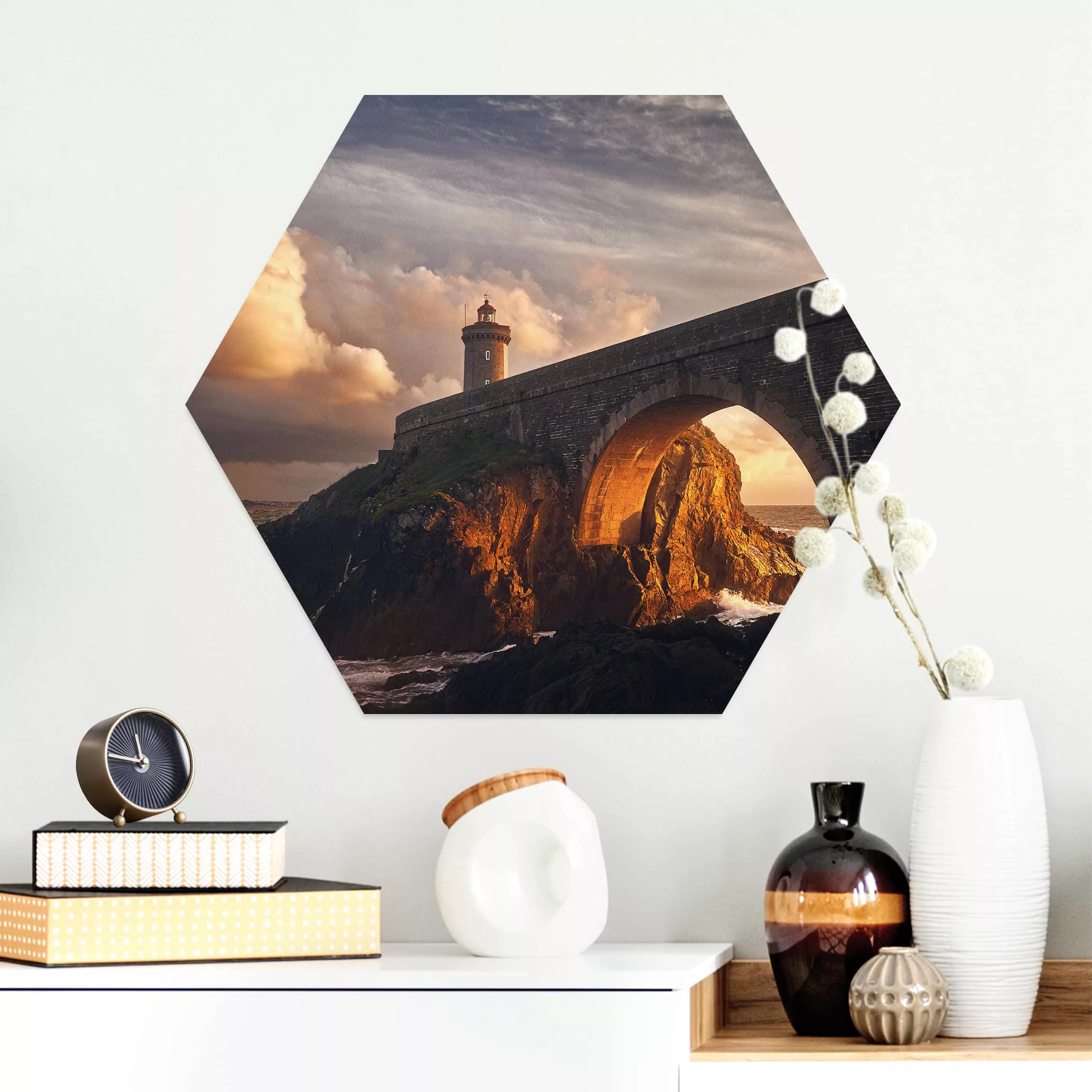 Hexagon-Alu-Dibond Bild Natur & Landschaft Leuchtturm an der Brücke günstig online kaufen