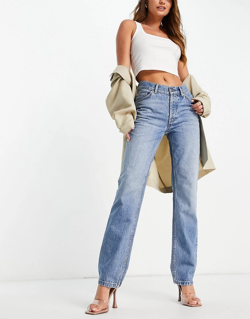 ASOS DESIGN Petite – Jeans aus Bio-Baumwollmix in mittlerer Waschung mit ge günstig online kaufen