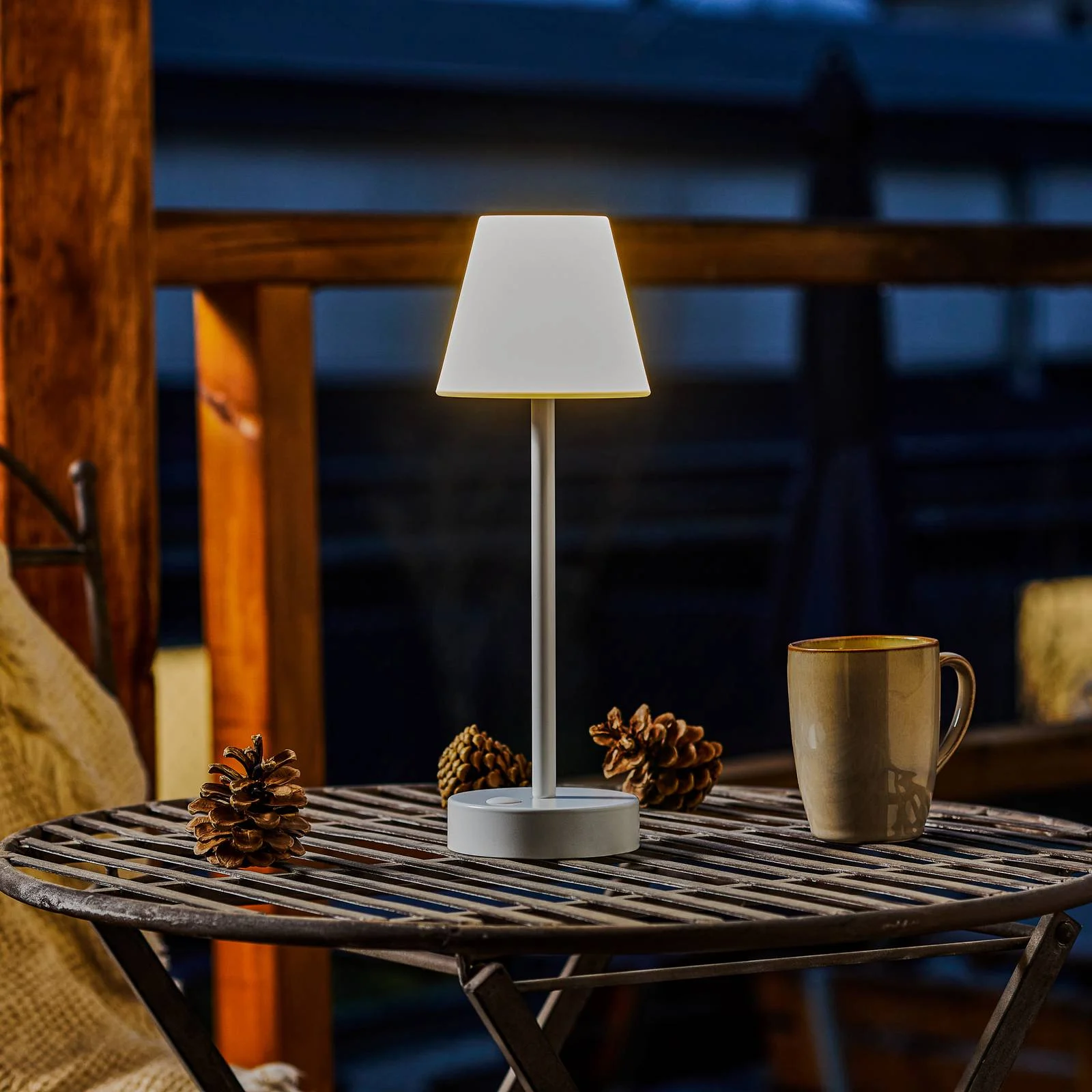 Newgarden Lola Slim LED-Tischlampe Akku, weiß günstig online kaufen