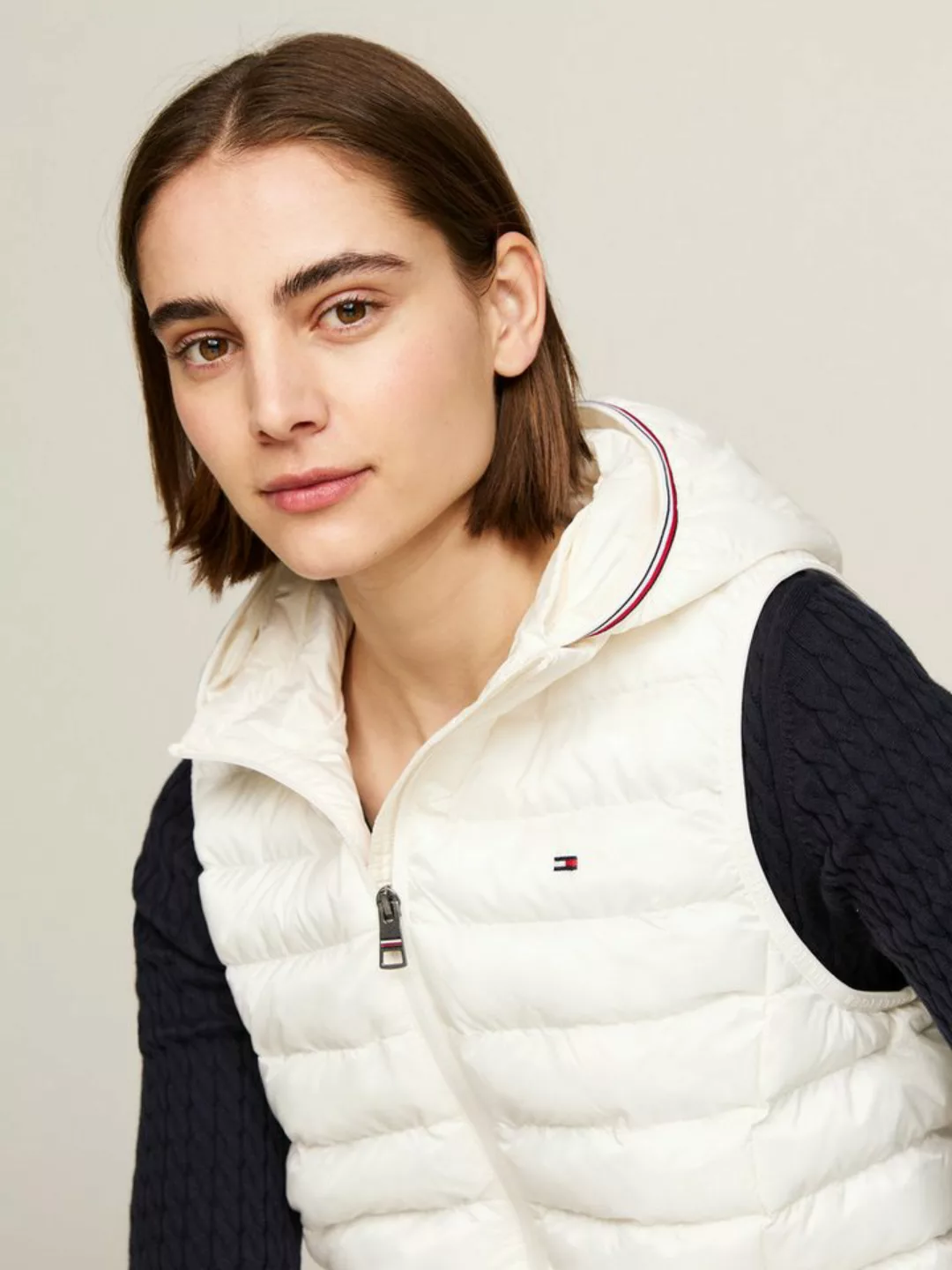 Tommy Hilfiger Steppweste LW PADDED GLOBAL STRIPE VEST (Global Serie TH WOM günstig online kaufen