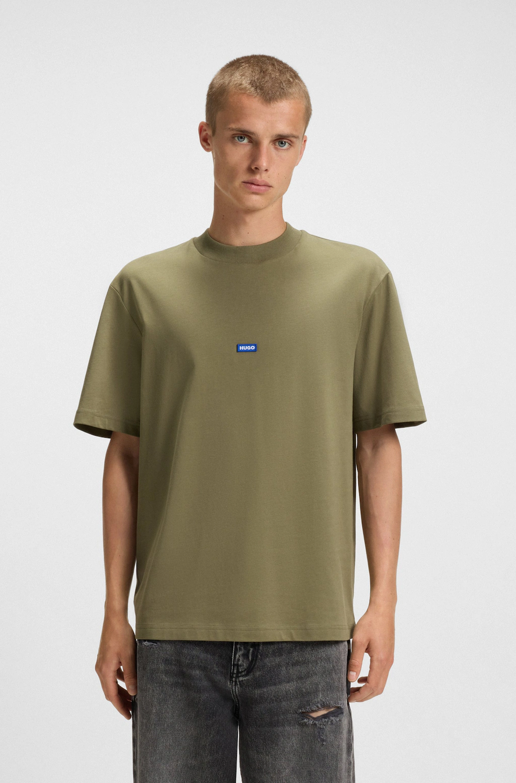 HUGO Blue T-Shirt "Nieros", mit Logo-Patch günstig online kaufen