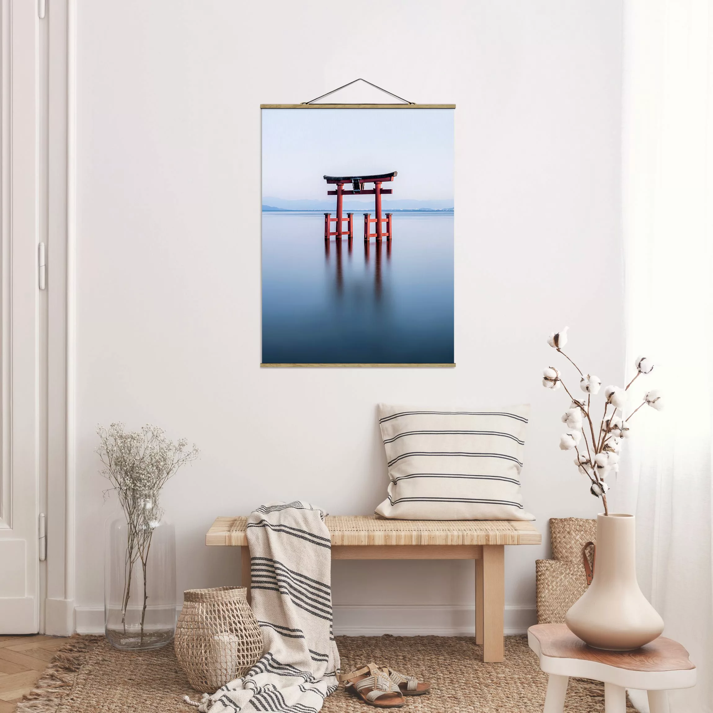 Stoffbild mit Posterleisten Torii im Wasser günstig online kaufen