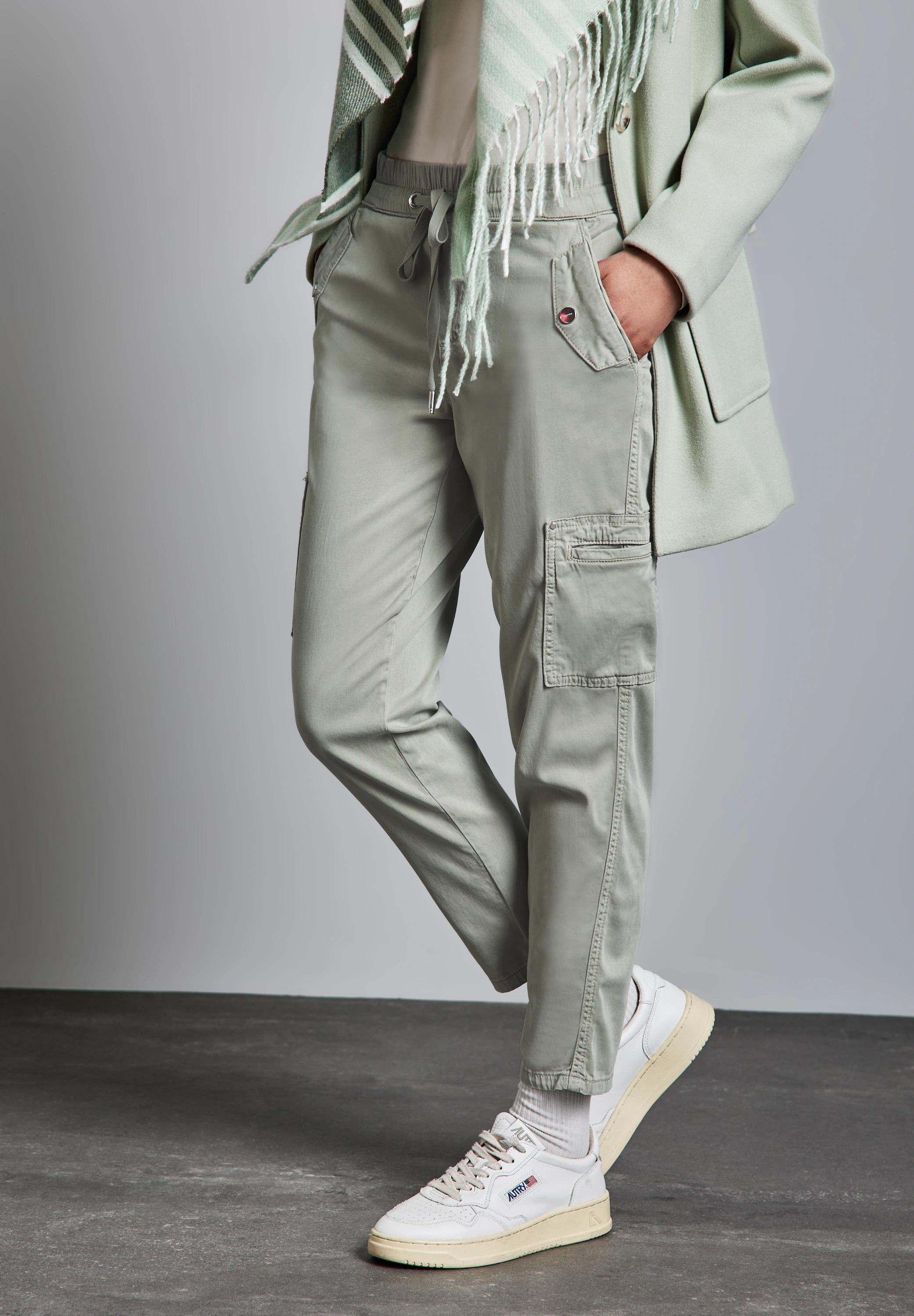 STREET ONE Cargohose BONNY mit Taschen günstig online kaufen