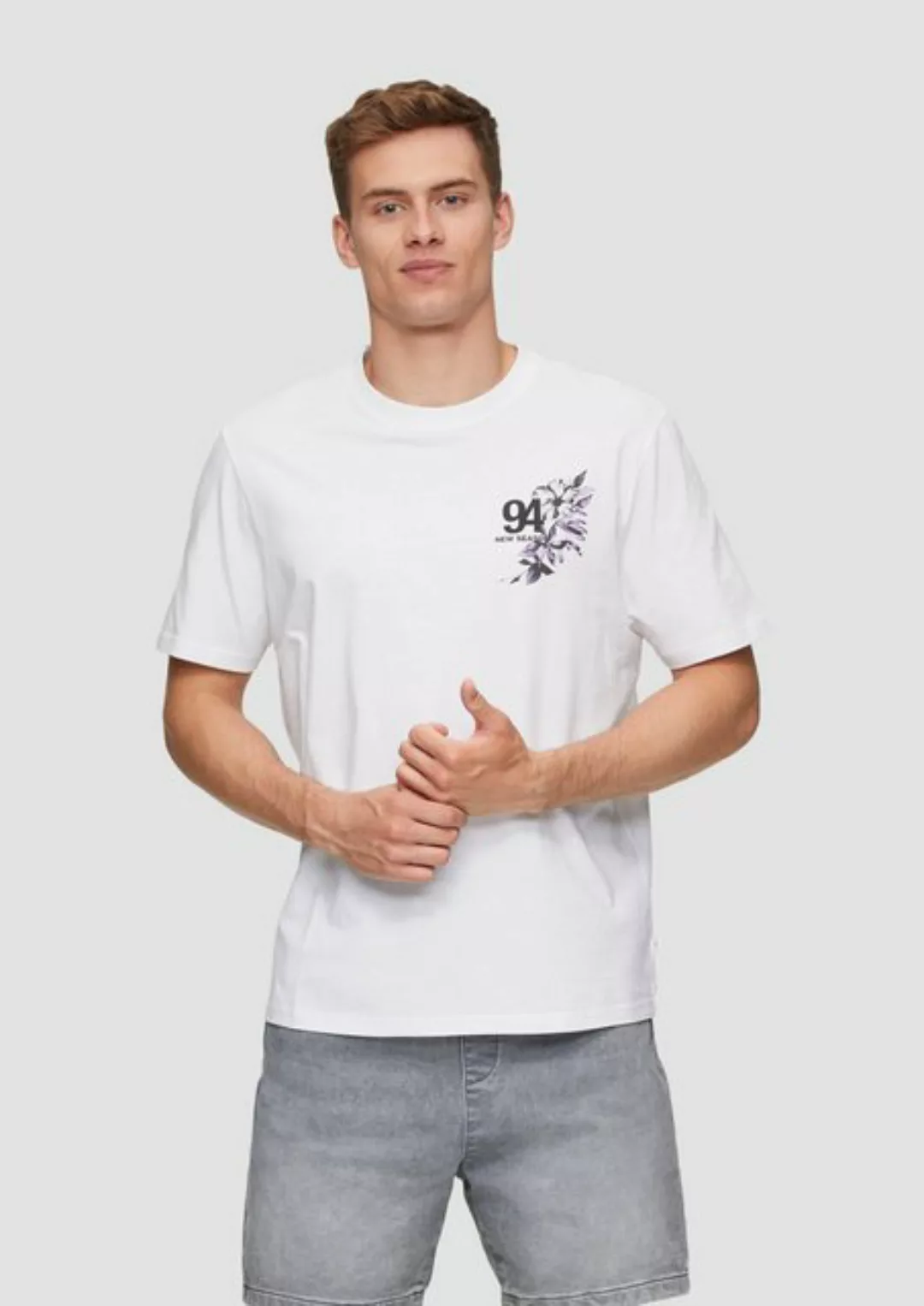 QS Kurzarmshirt Baumwollshirt mit Brustprint günstig online kaufen