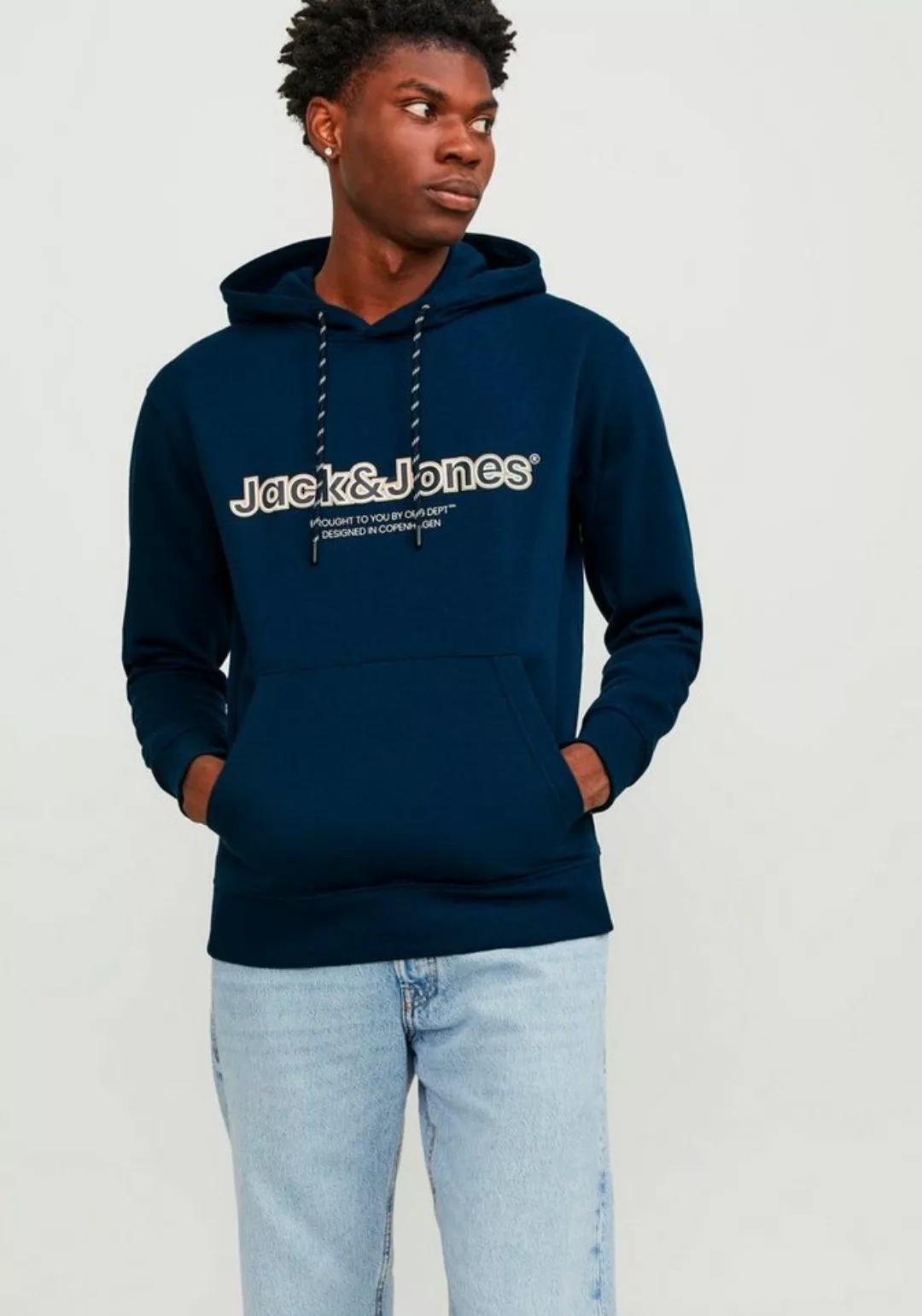 Jack & Jones Hoodie JORLAKEWOOD SWEAT HOOD BF mit coolem Print günstig online kaufen