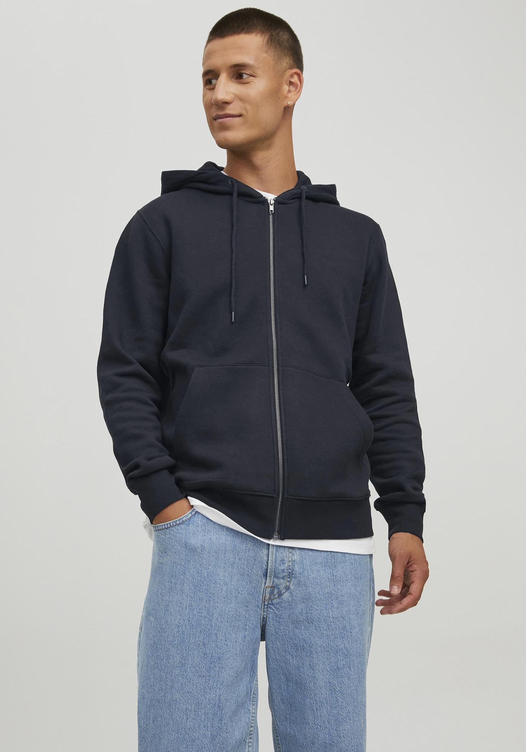 Jack & Jones Kapuzensweatjacke "STAR BASIC SWEAT ZIP HOOD" günstig online kaufen