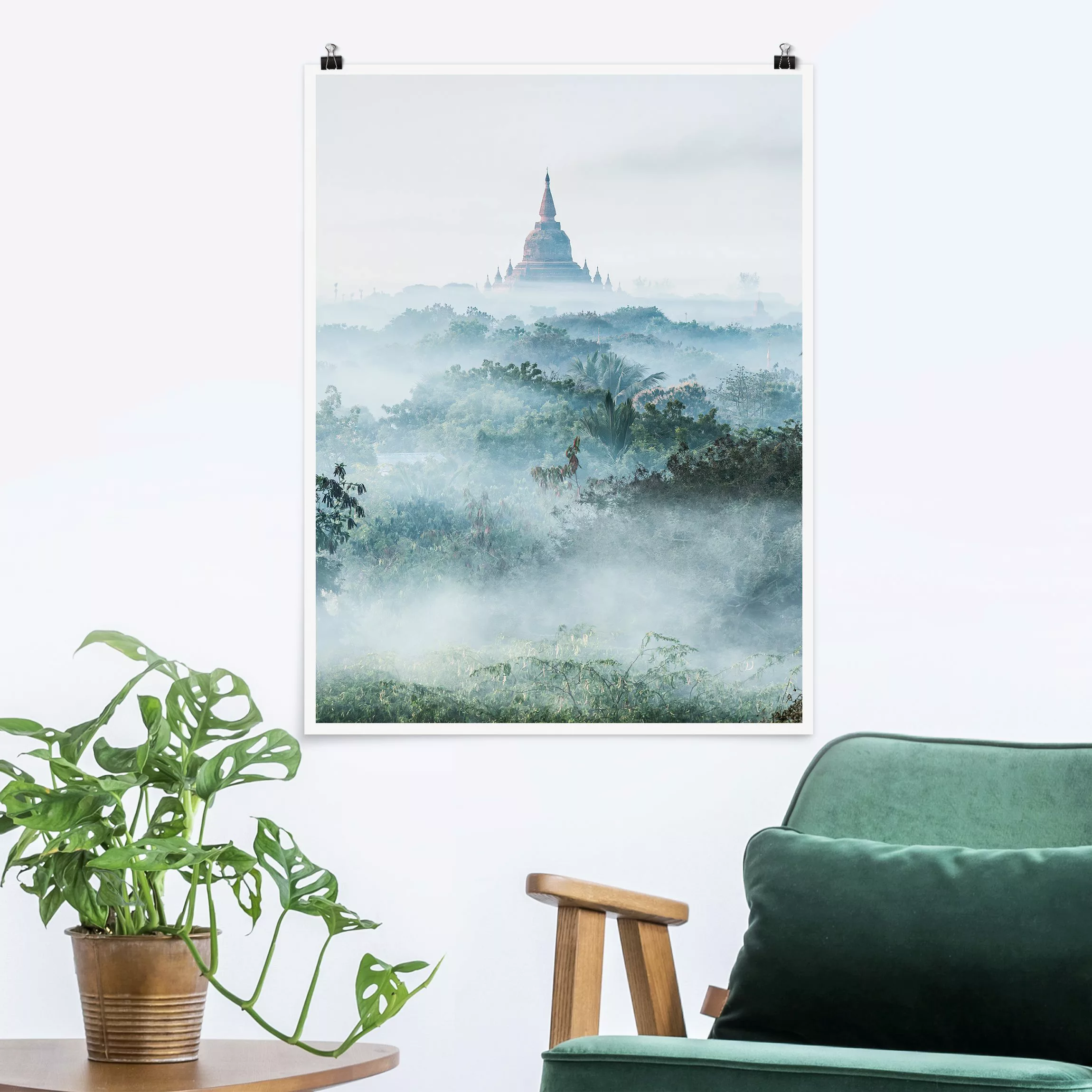 Poster Morgennebel über dem Dschungel von Bagan günstig online kaufen