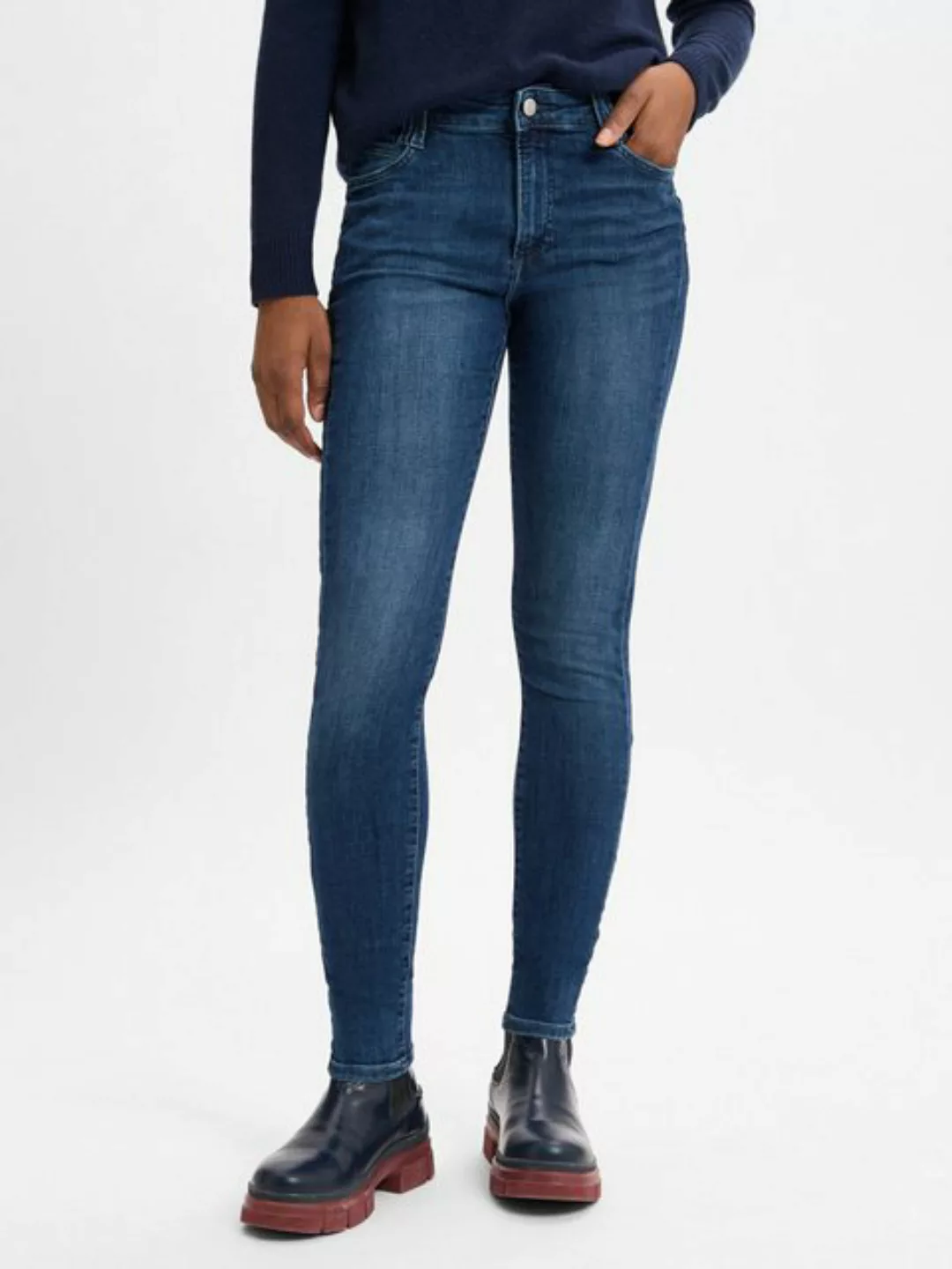 s.Oliver Gerade Jeans s.Oliver - Jeans Karolin - Regular Fit, Mid Rise, Str günstig online kaufen