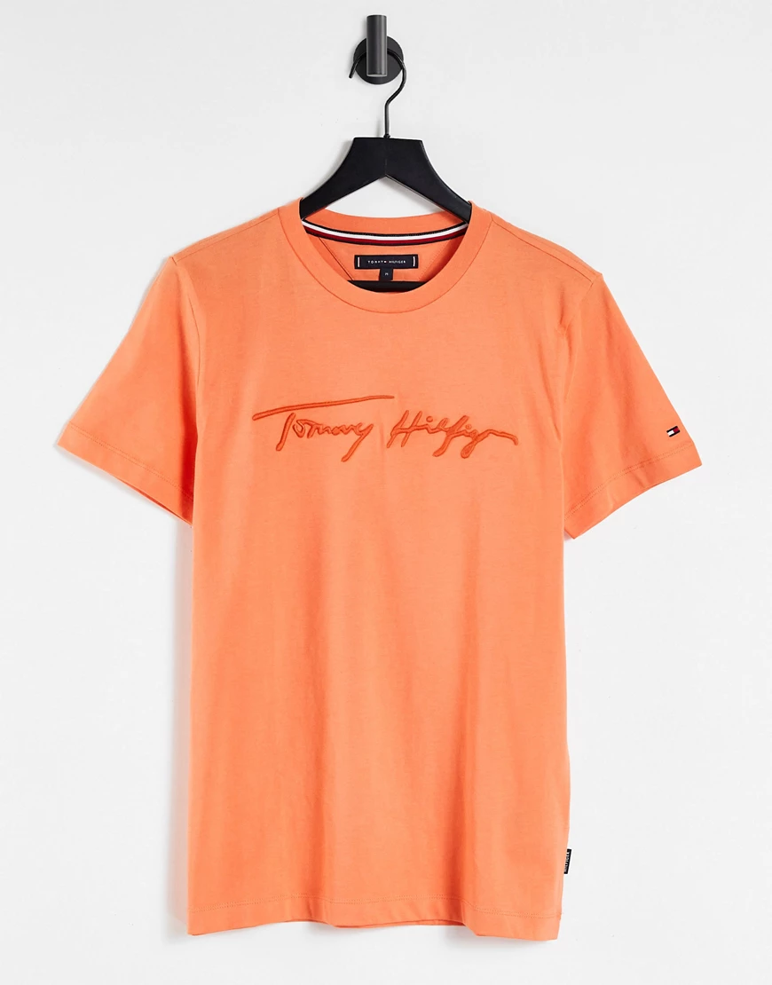 Tommy Hilfiger – T-Shirt in Orange mit farblich abgestimmtem Logo günstig online kaufen