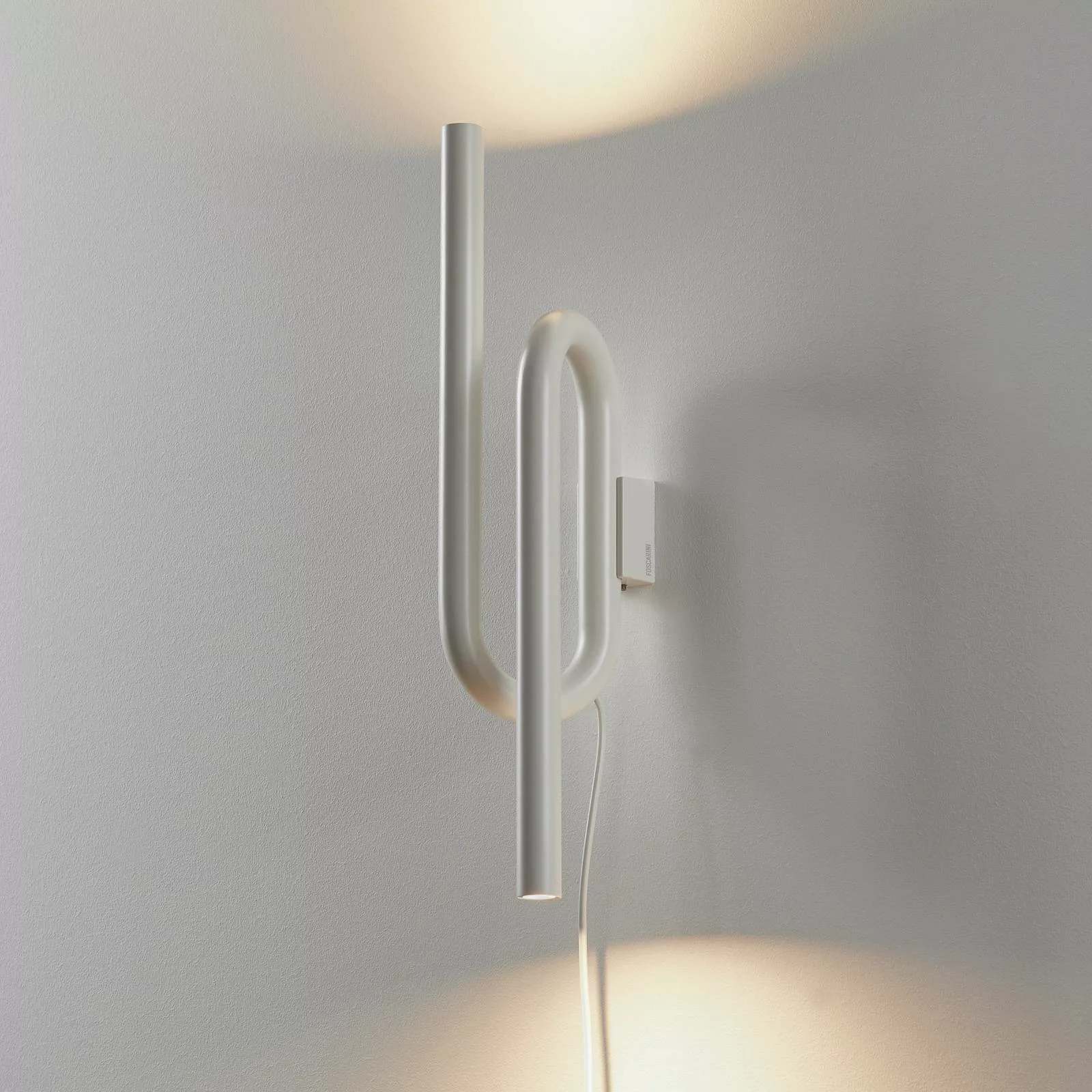 Foscarini Tobia LED-Wandleuchte mit Kabel weiß günstig online kaufen