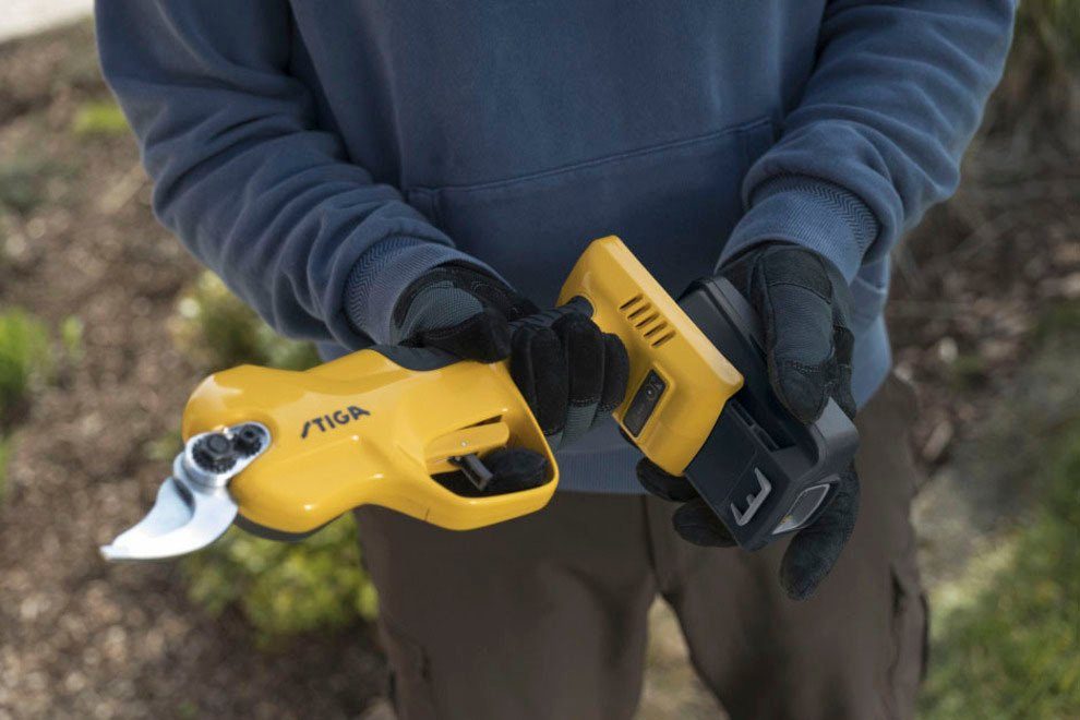 STIGA GARDEN Akku-Astschere SC 100e, (Set), günstig online kaufen