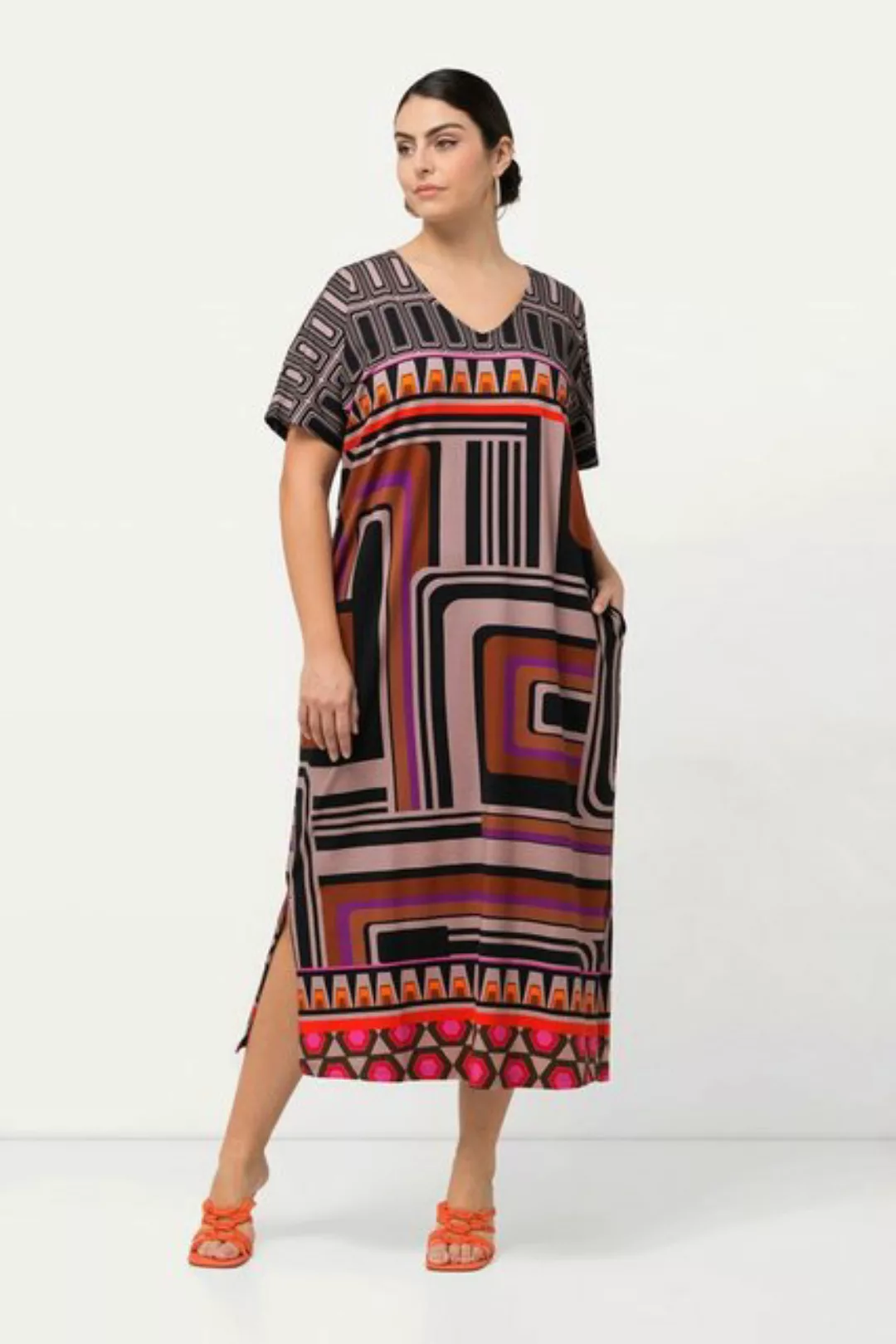 Ulla Popken Sommerkleid Jersey-Maxikleid Oversized V-Ausschnitt Halbarm günstig online kaufen